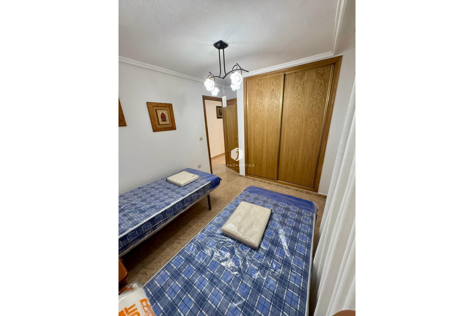 D'occasion - Appartement -
Torrevieja - Centro