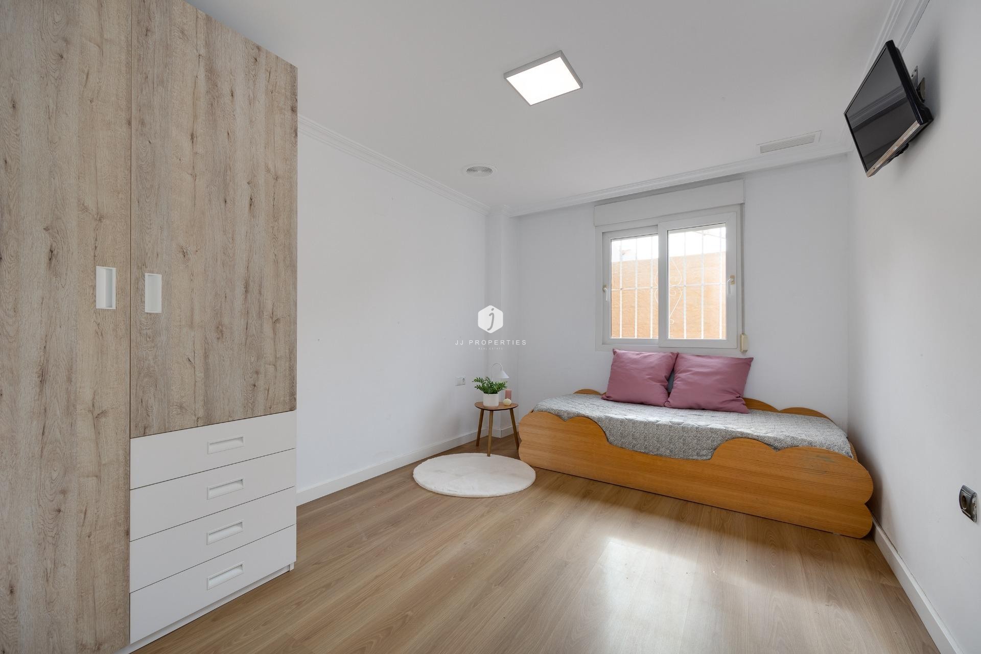 D'occasion - Appartement -
Torrevieja - Centro