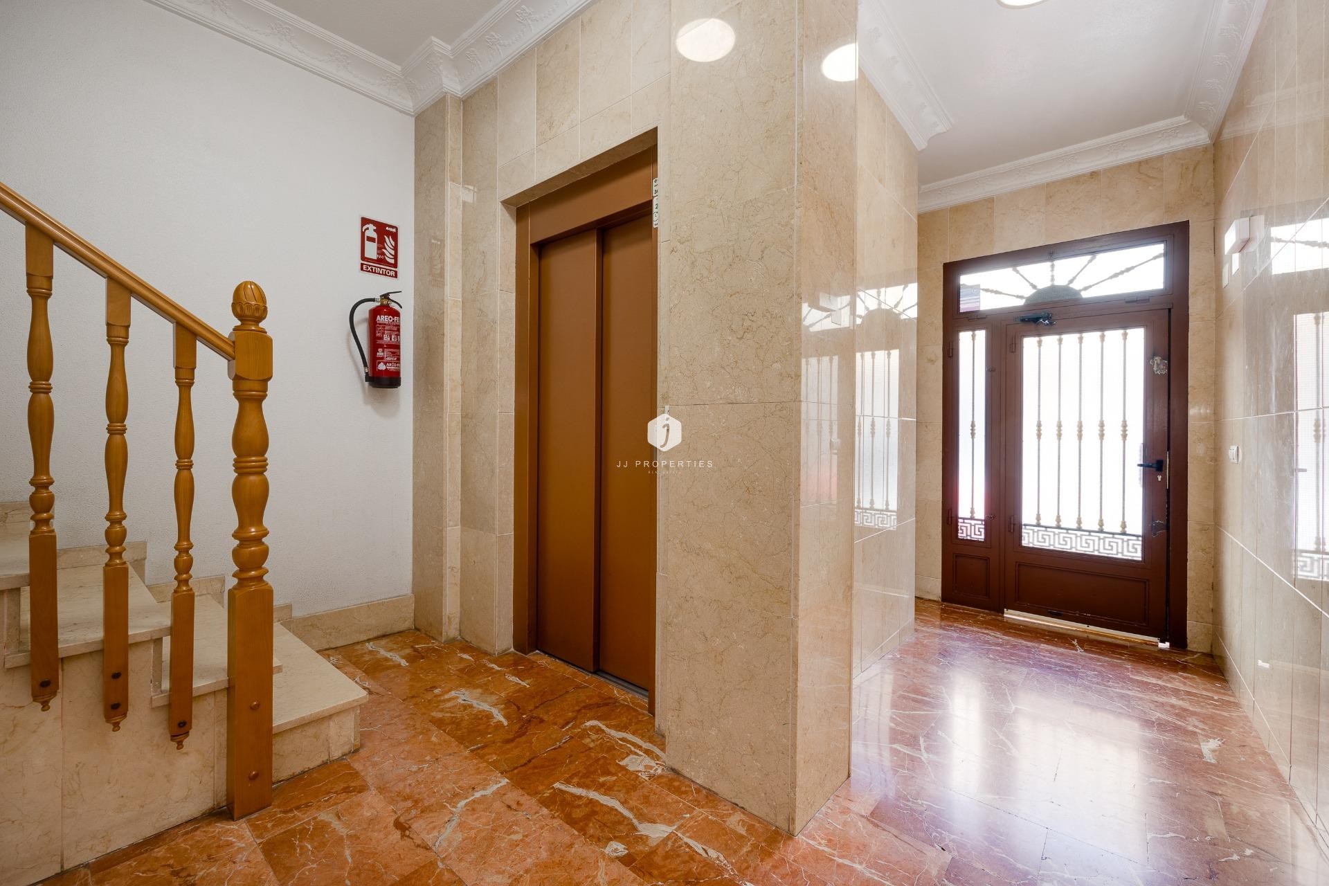 D'occasion - Appartement -
Torrevieja - Centro