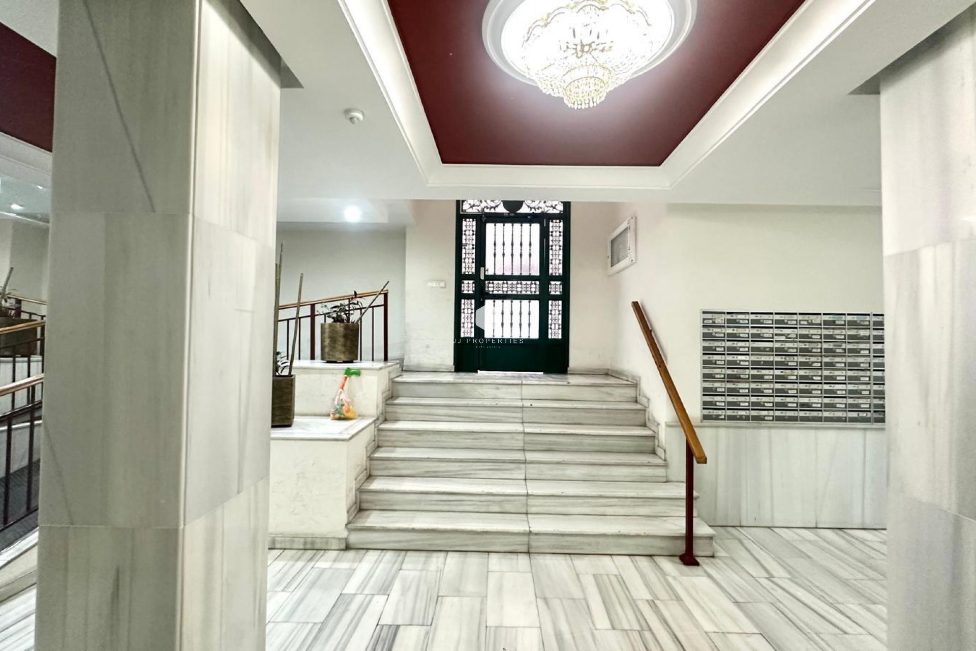 D'occasion - Appartement -
Torrevieja - Centro