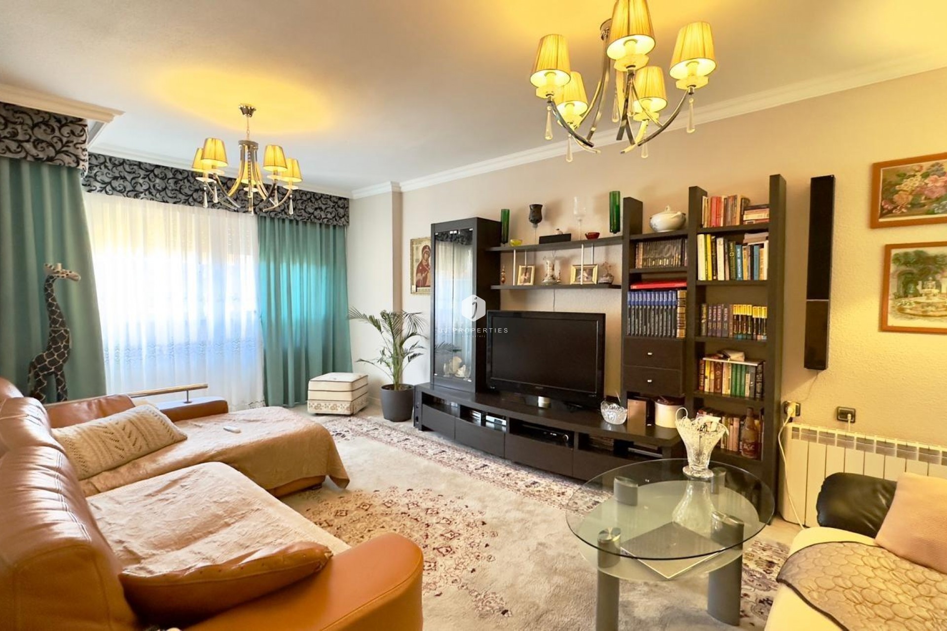 D'occasion - Appartement -
Torrevieja - Centro