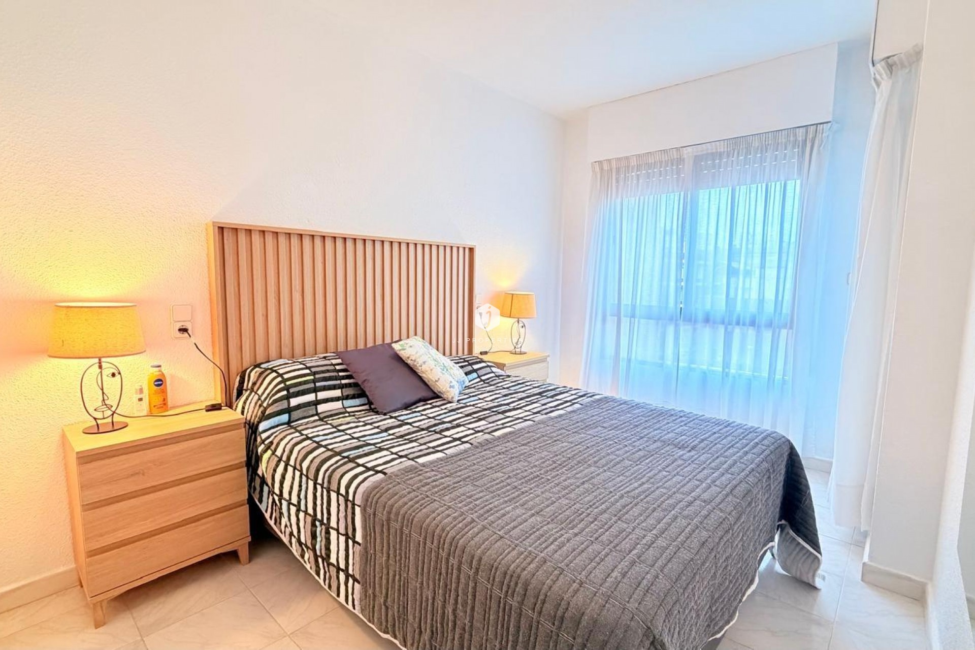 D'occasion - Appartement -
Torrevieja - Centro