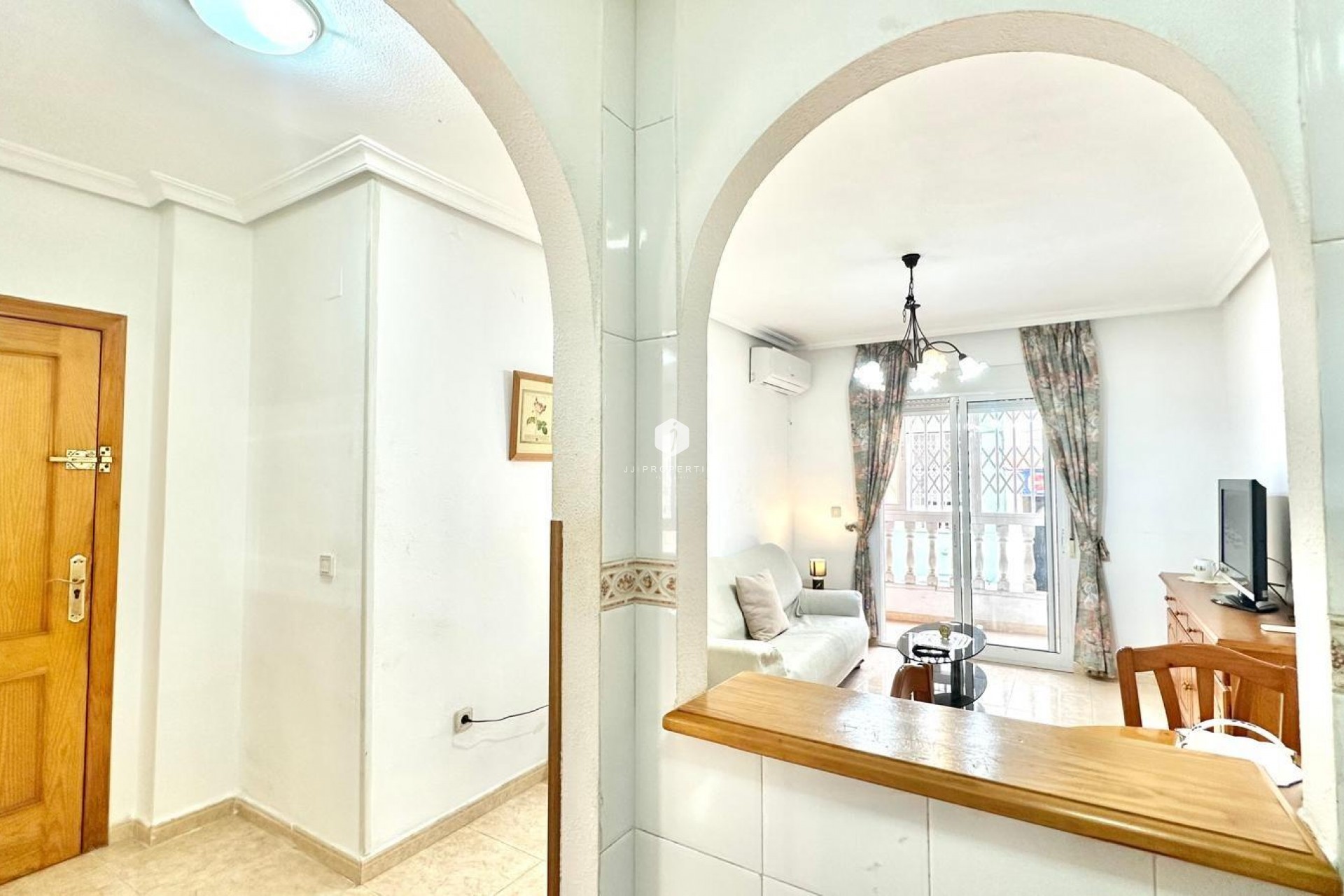 D'occasion - Appartement -
Torrevieja - Centro