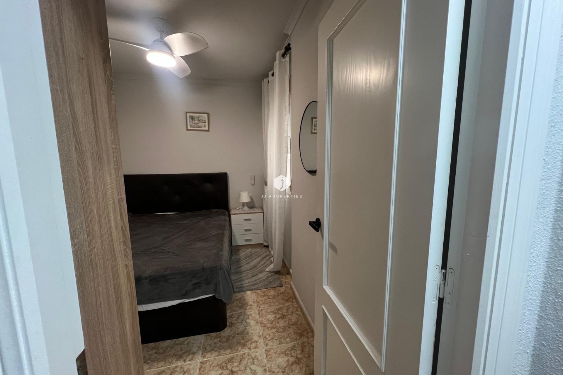 D'occasion - Appartement -
Torrevieja - Centro