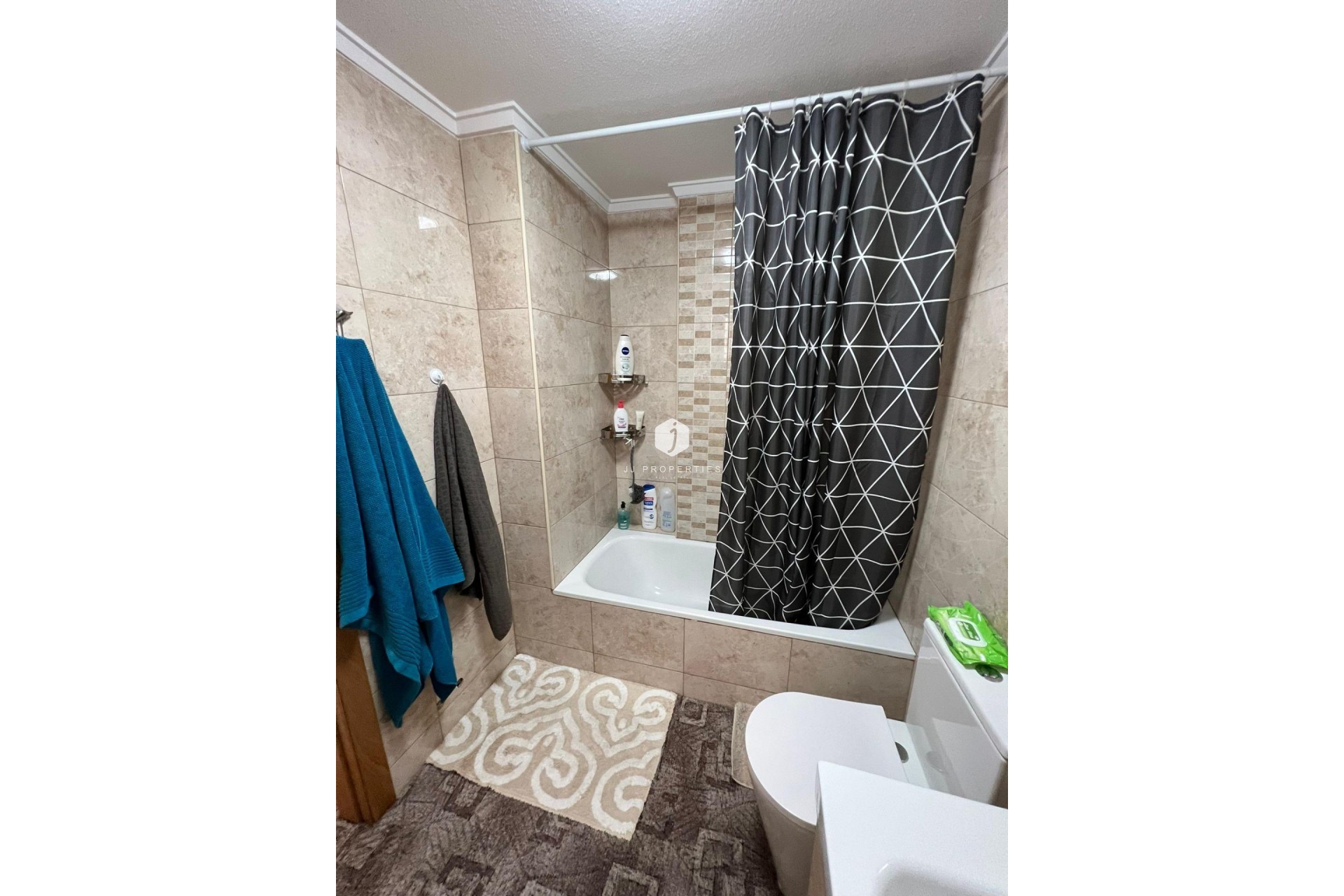 D'occasion - Appartement -
Torrevieja - Centro