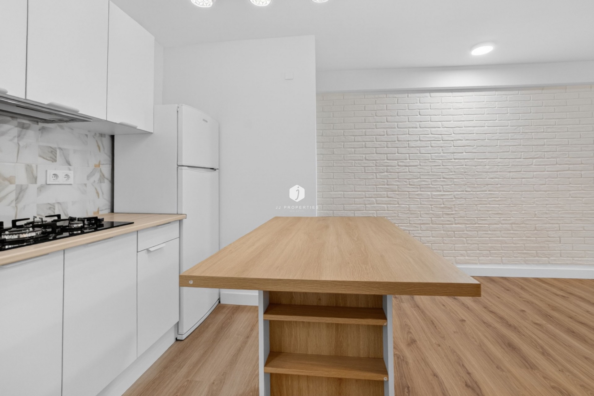 D'occasion - Appartement -
Torrevieja - Centro