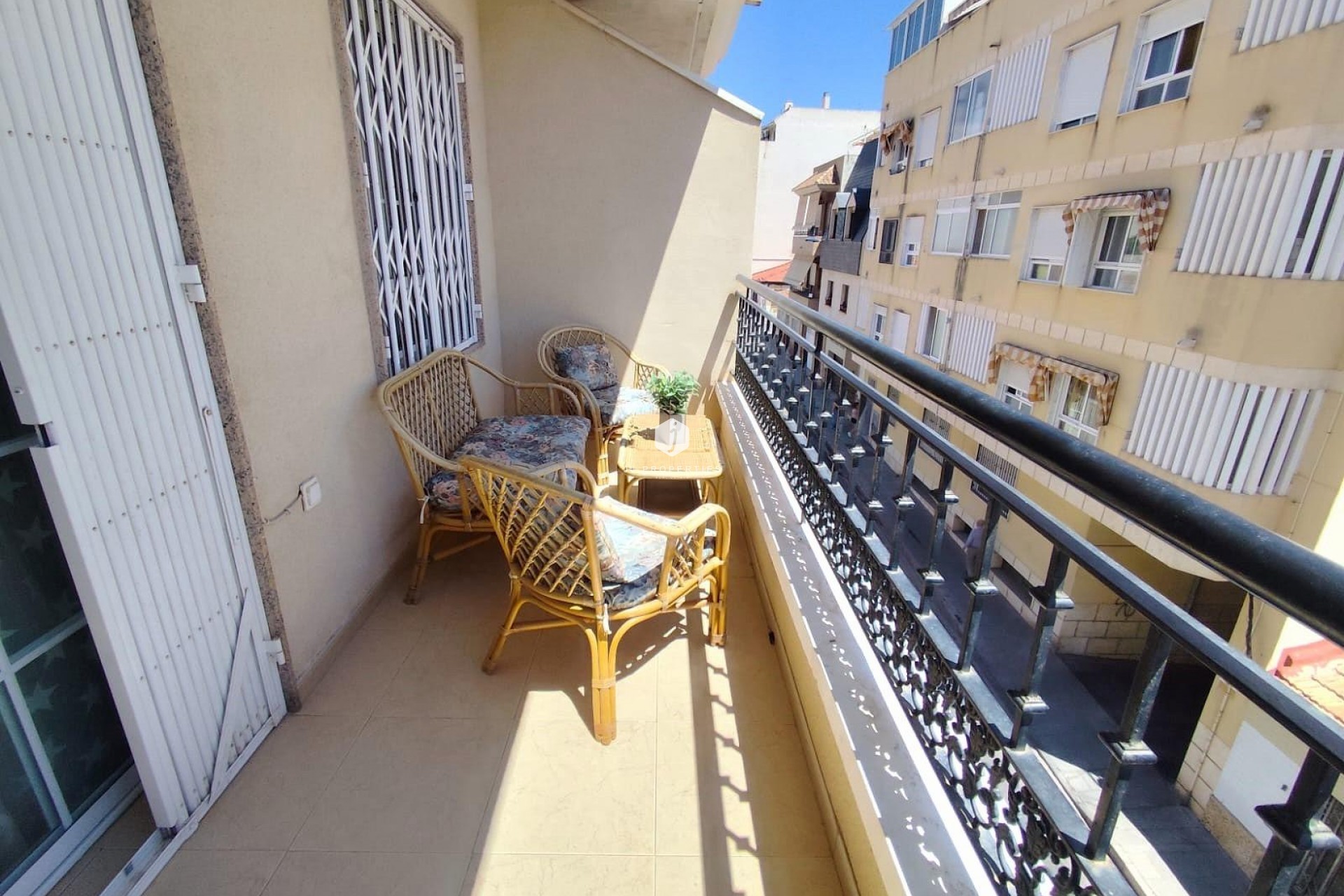 D'occasion - Appartement -
Torrevieja - Centro