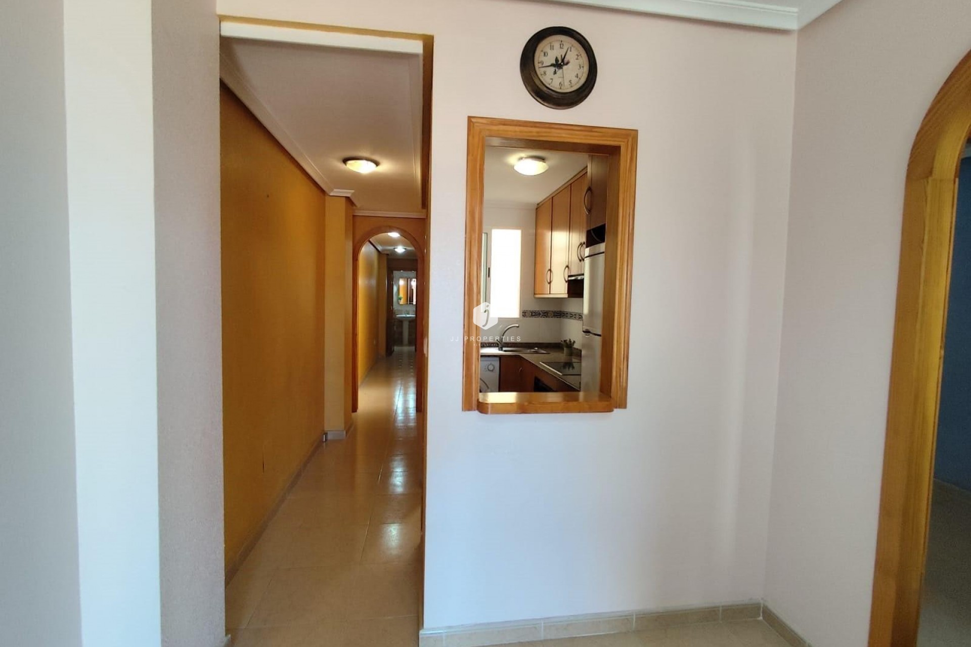 D'occasion - Appartement -
Torrevieja - Centro