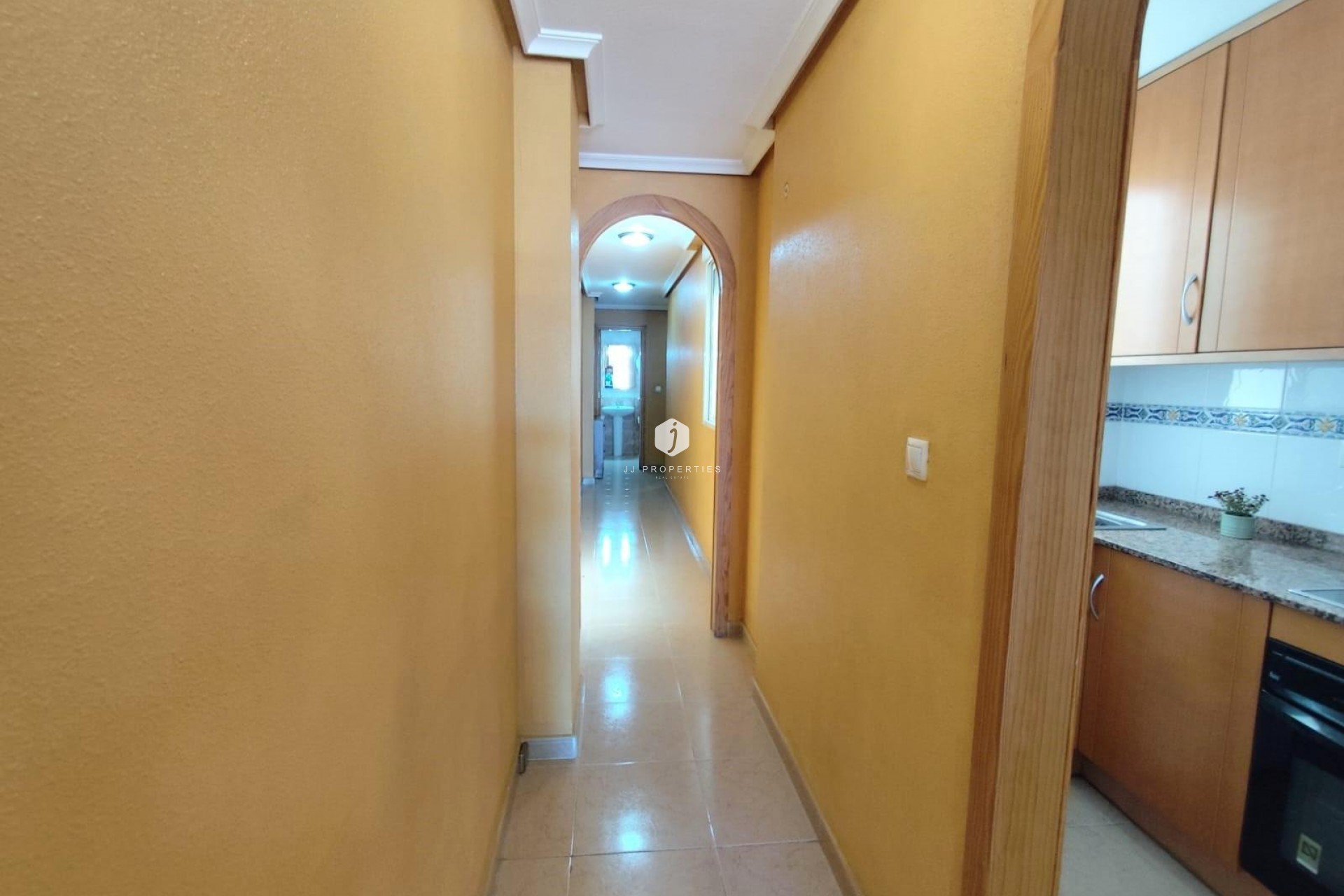 D'occasion - Appartement -
Torrevieja - Centro