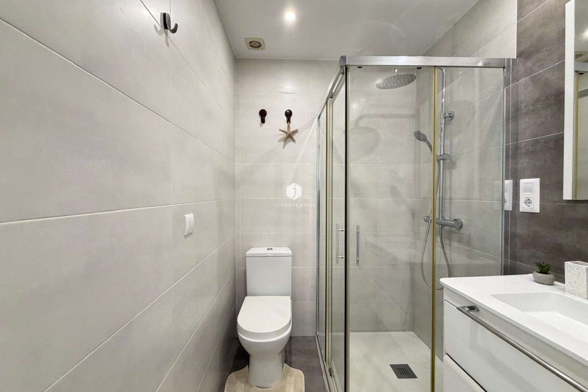 D'occasion - Appartement -
Torrevieja - Centro