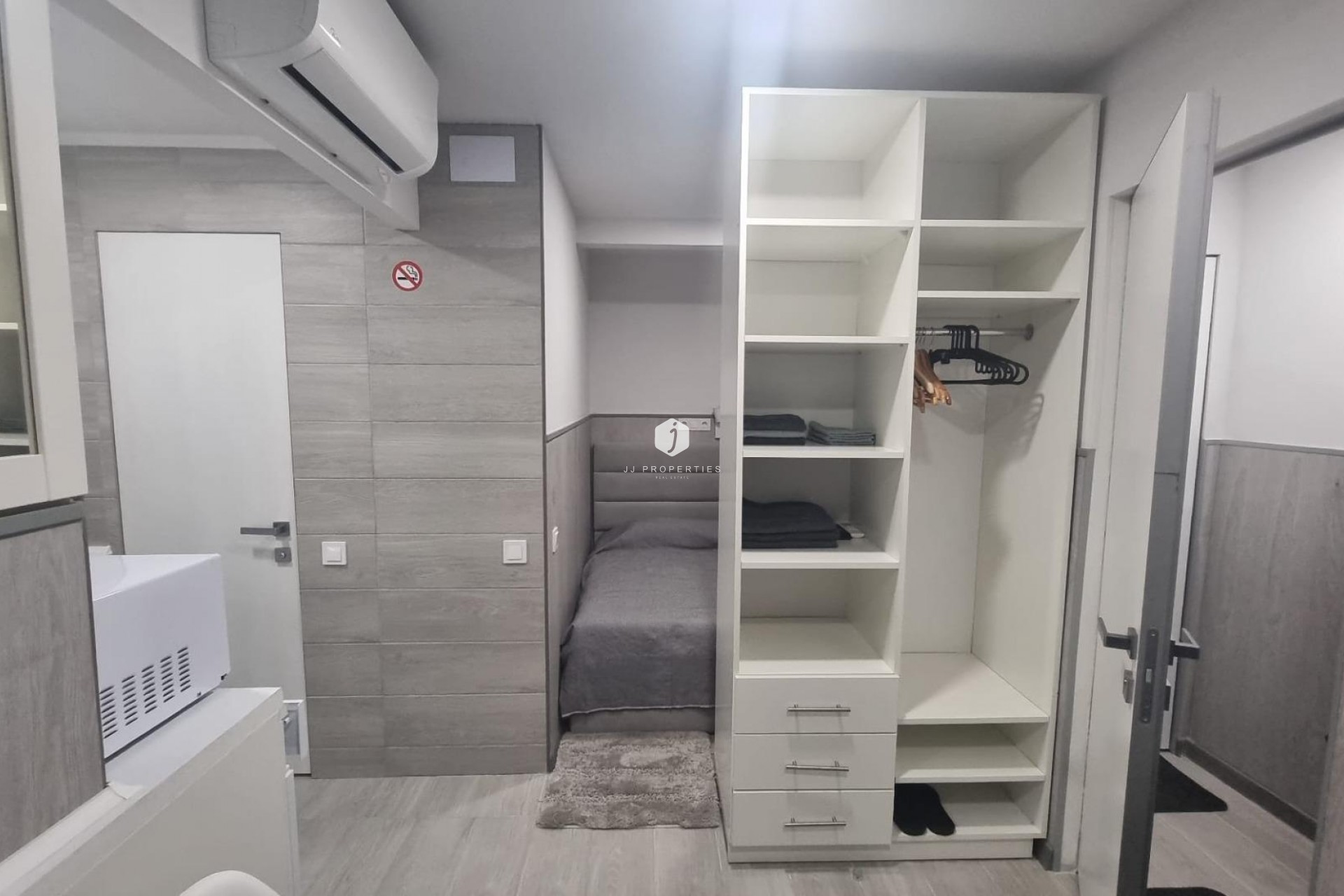D'occasion - Appartement -
Torrevieja - Centro