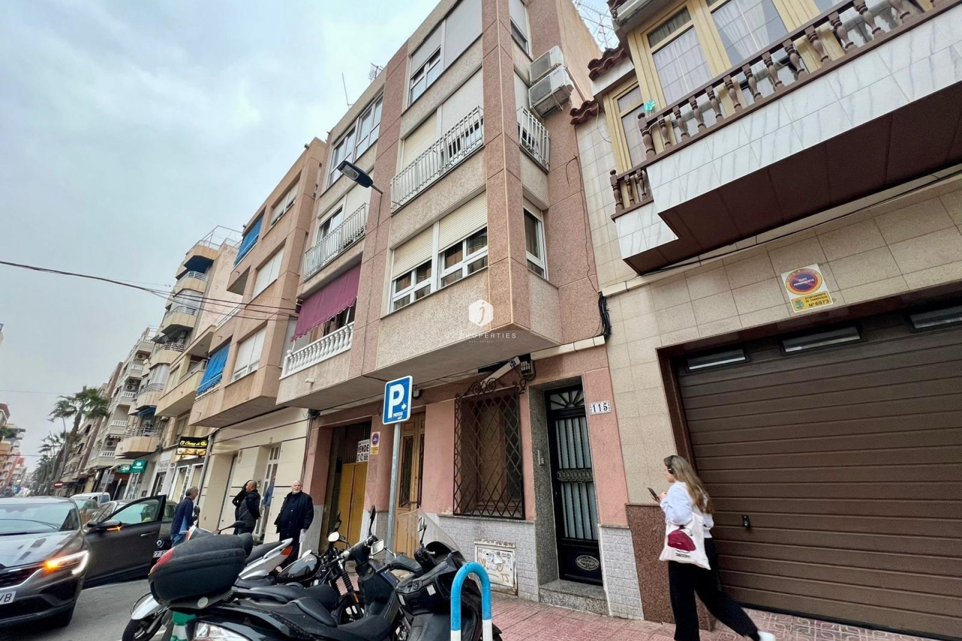 D'occasion - Appartement -
Torrevieja - Centro