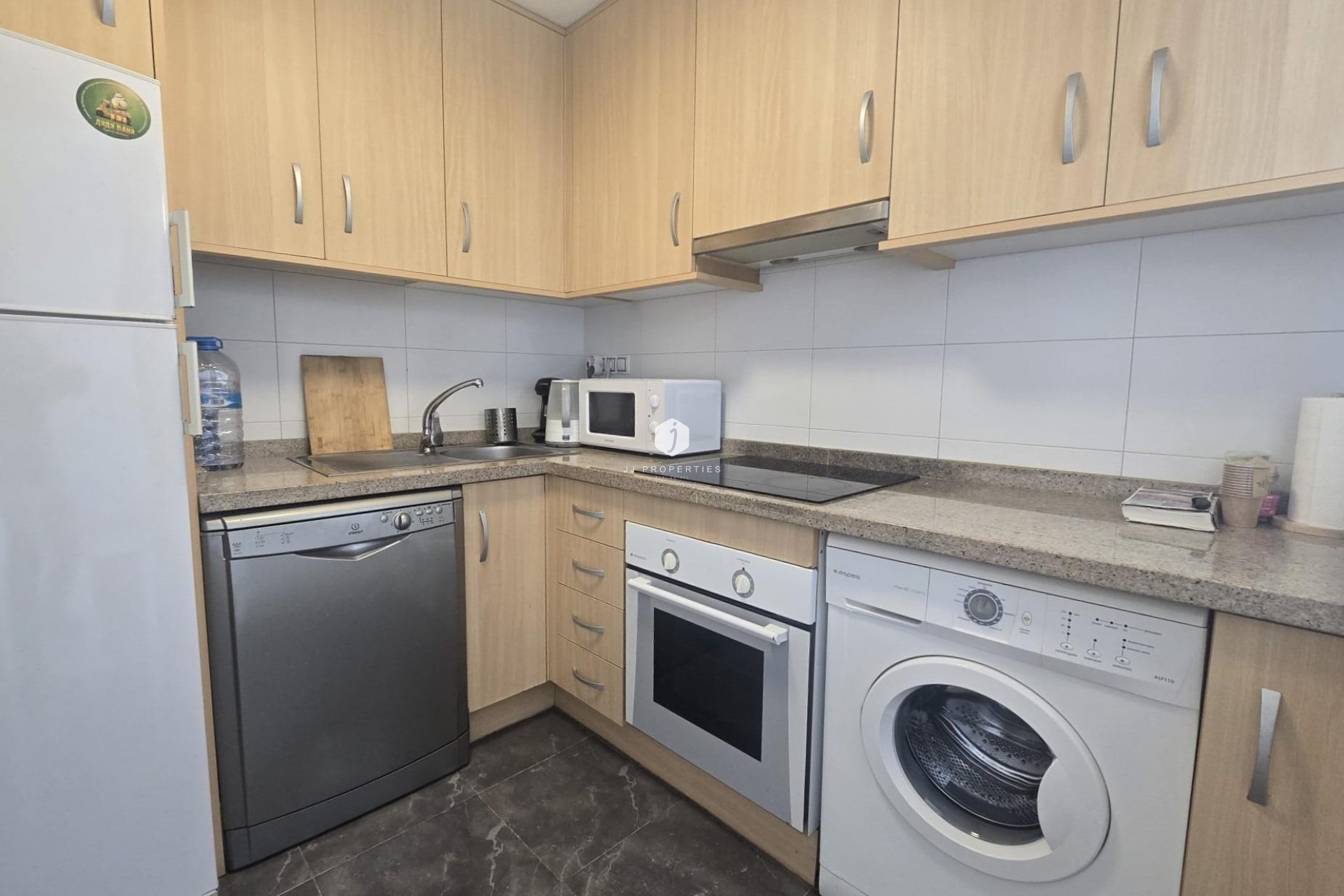 D'occasion - Appartement -
Torrevieja - Centro