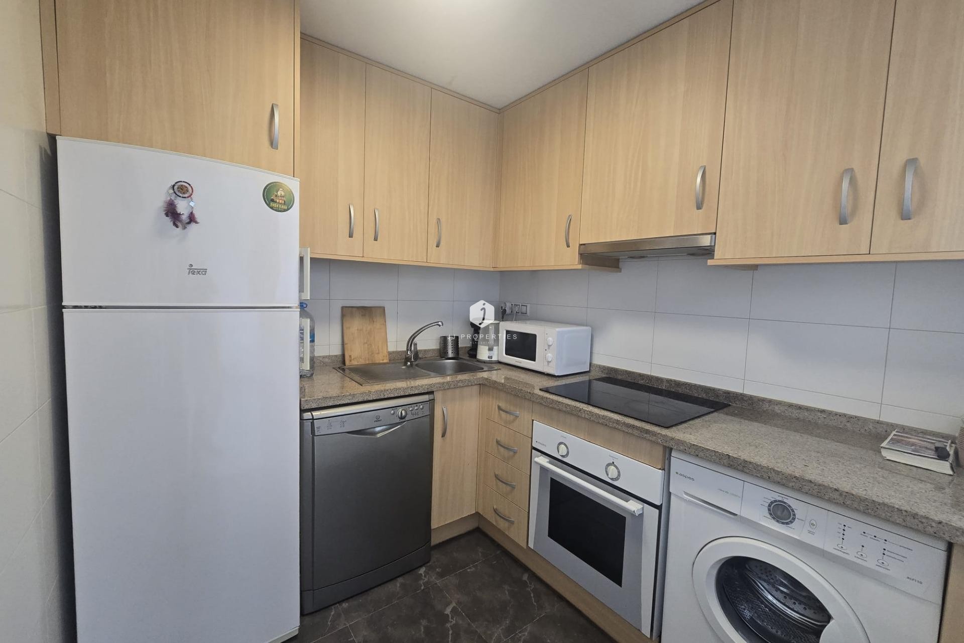 D'occasion - Appartement -
Torrevieja - Centro