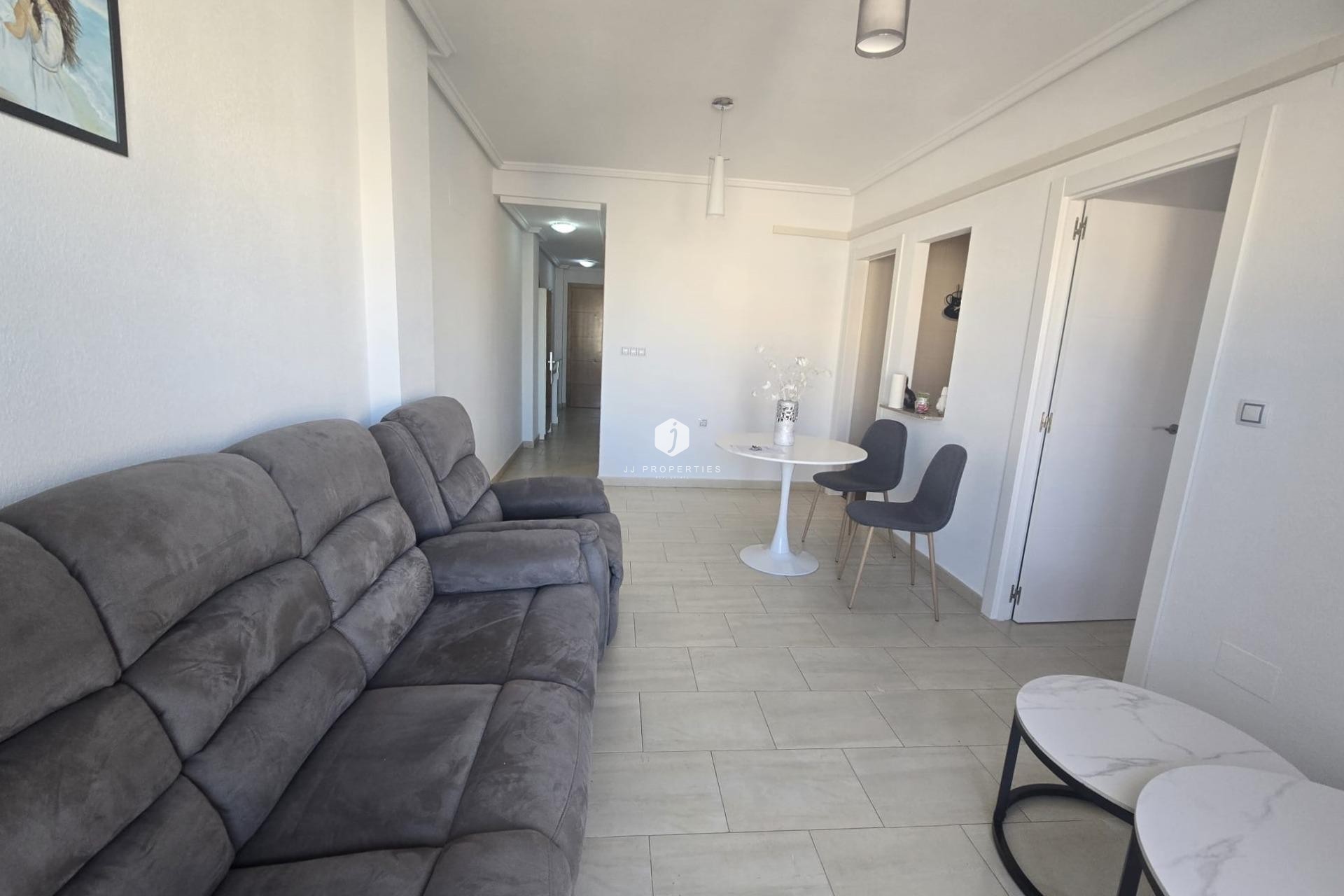 D'occasion - Appartement -
Torrevieja - Centro