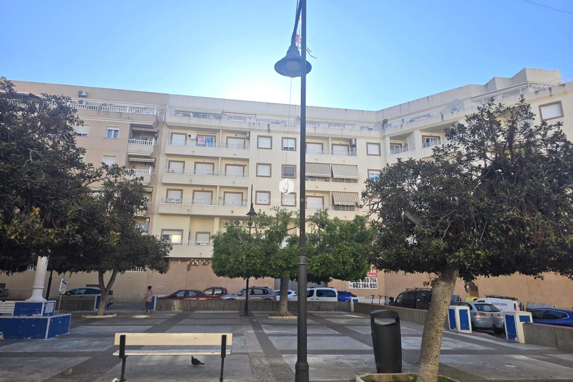 D'occasion - Appartement -
Torrevieja - Centro