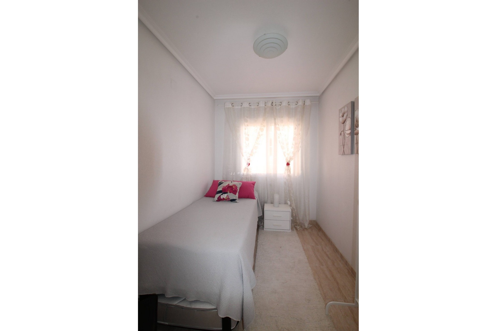 D'occasion - Appartement -
Torrevieja - Centro