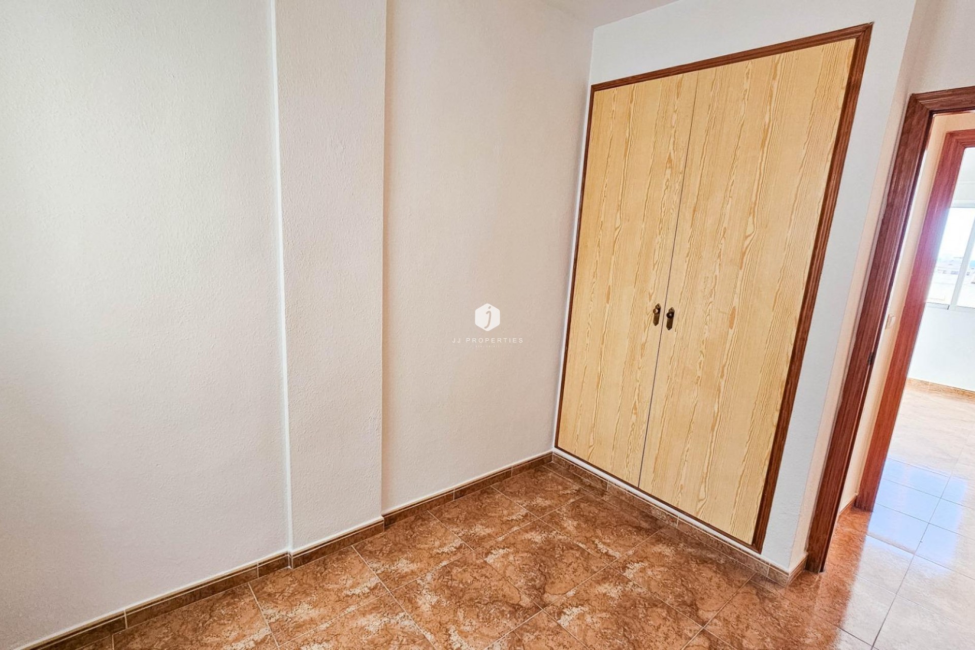 D'occasion - Appartement -
Torrevieja - Centro