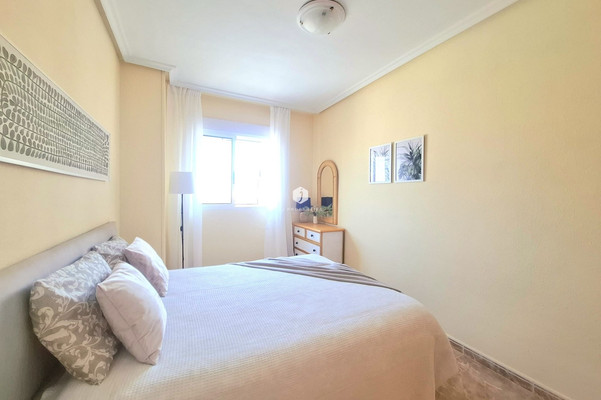 D'occasion - Appartement -
Torrevieja - Costa Blanca