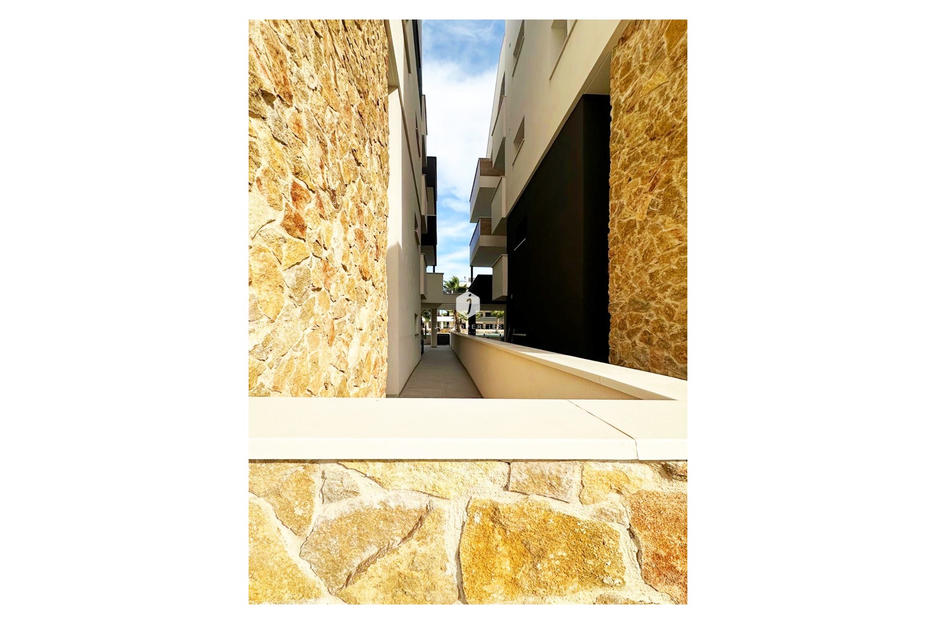 D'occasion - Appartement -
Torrevieja - Costa Blanca