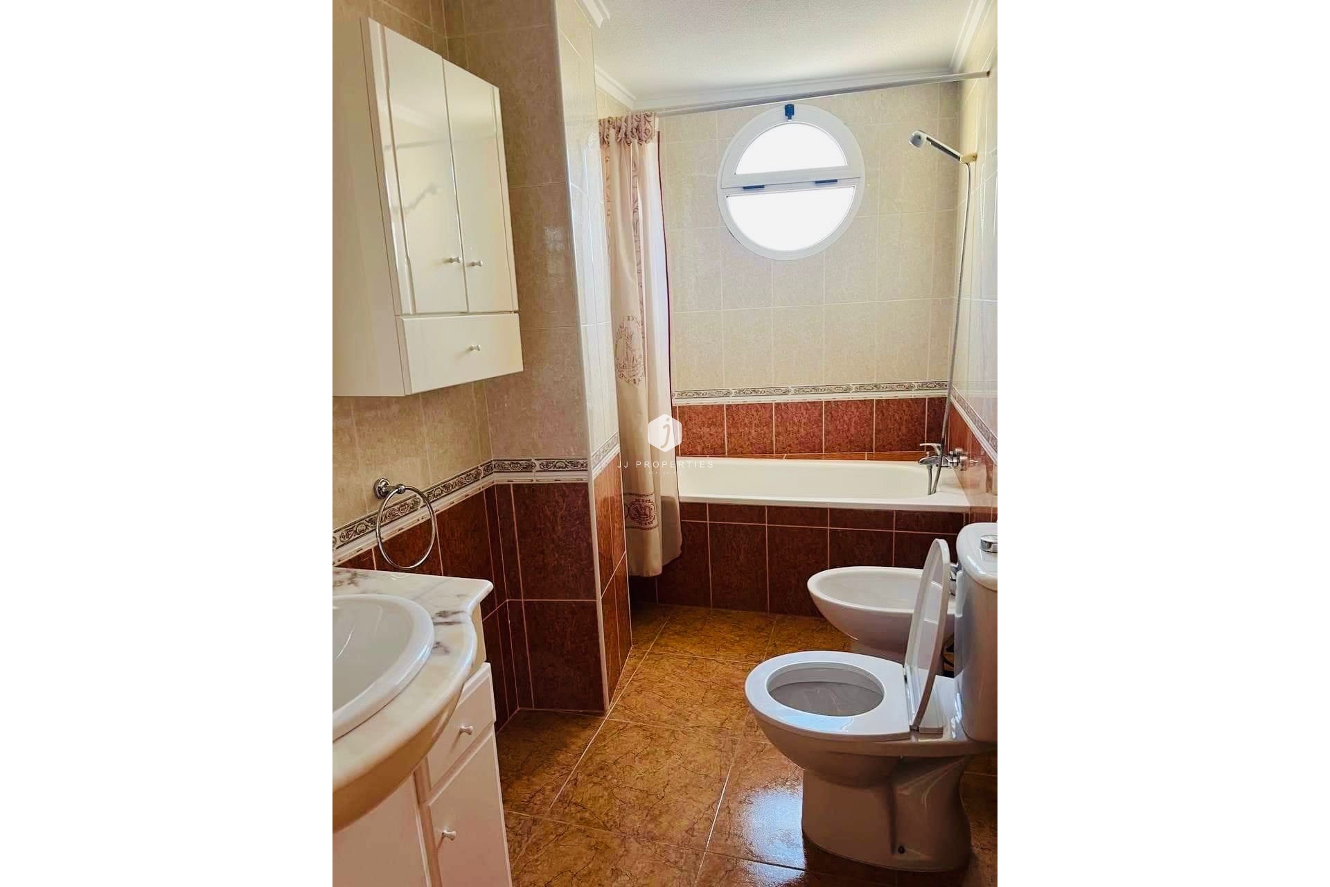 D'occasion - Appartement -
Torrevieja - Costa Blanca