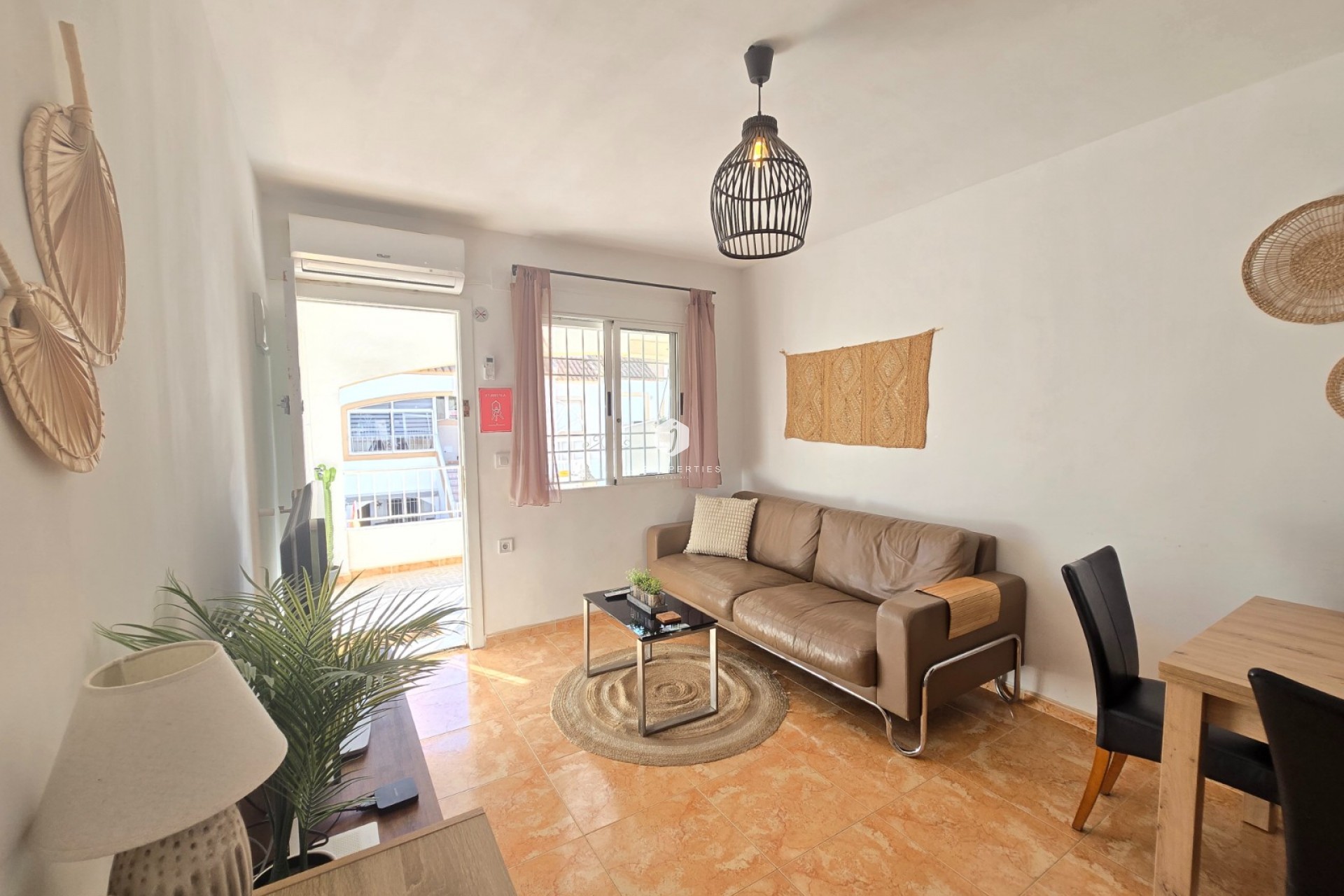D'occasion - Appartement -
Torrevieja - Costa Blanca