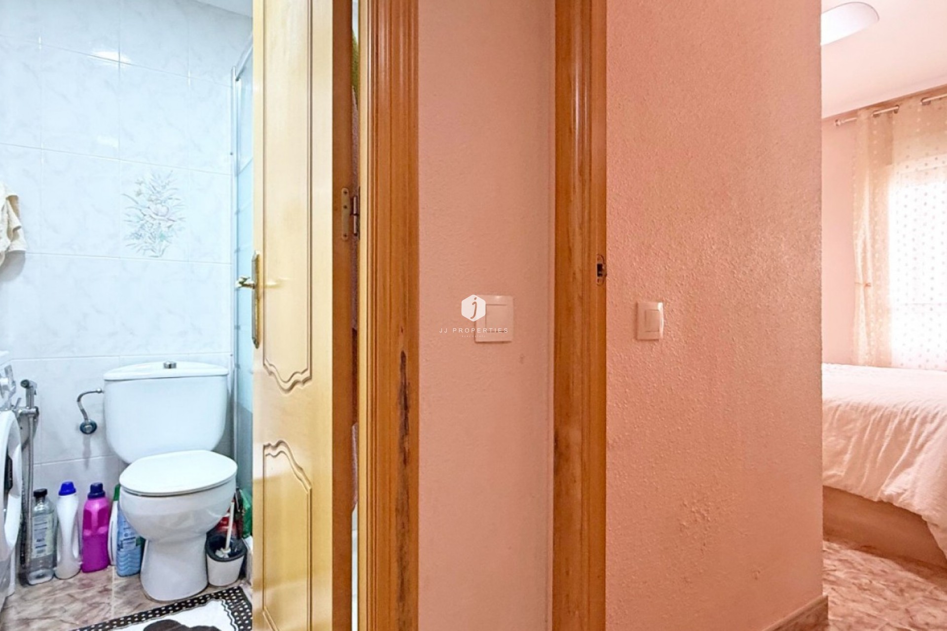 D'occasion - Appartement -
Torrevieja - Costa Blanca