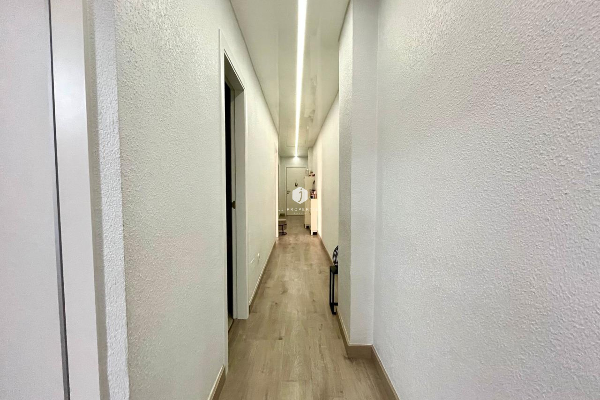 D'occasion - Appartement -
Torrevieja - Costa Blanca