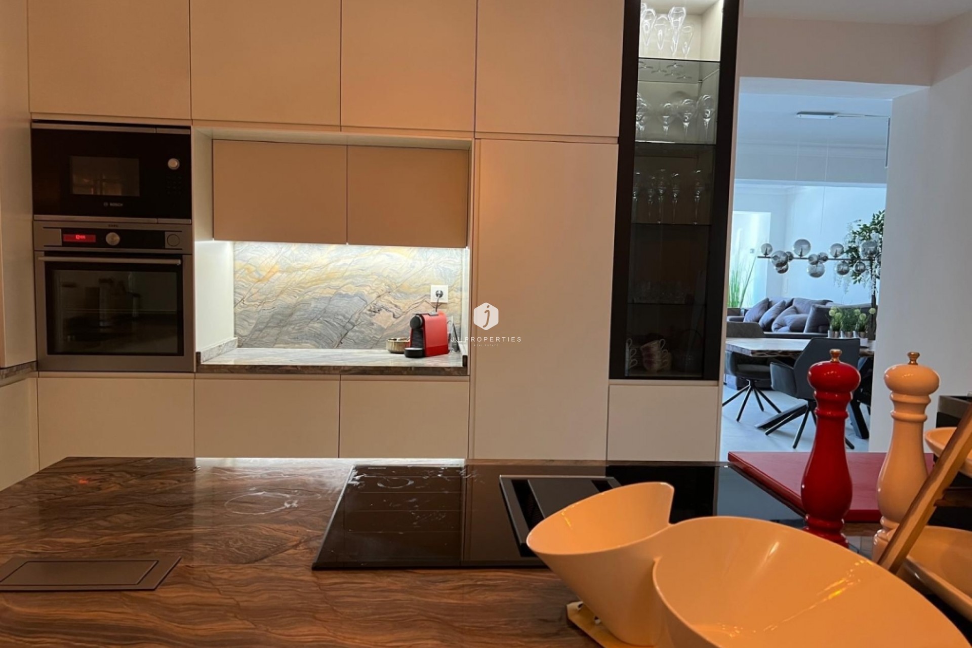 D'occasion - Appartement -
Torrevieja - Costa Blanca