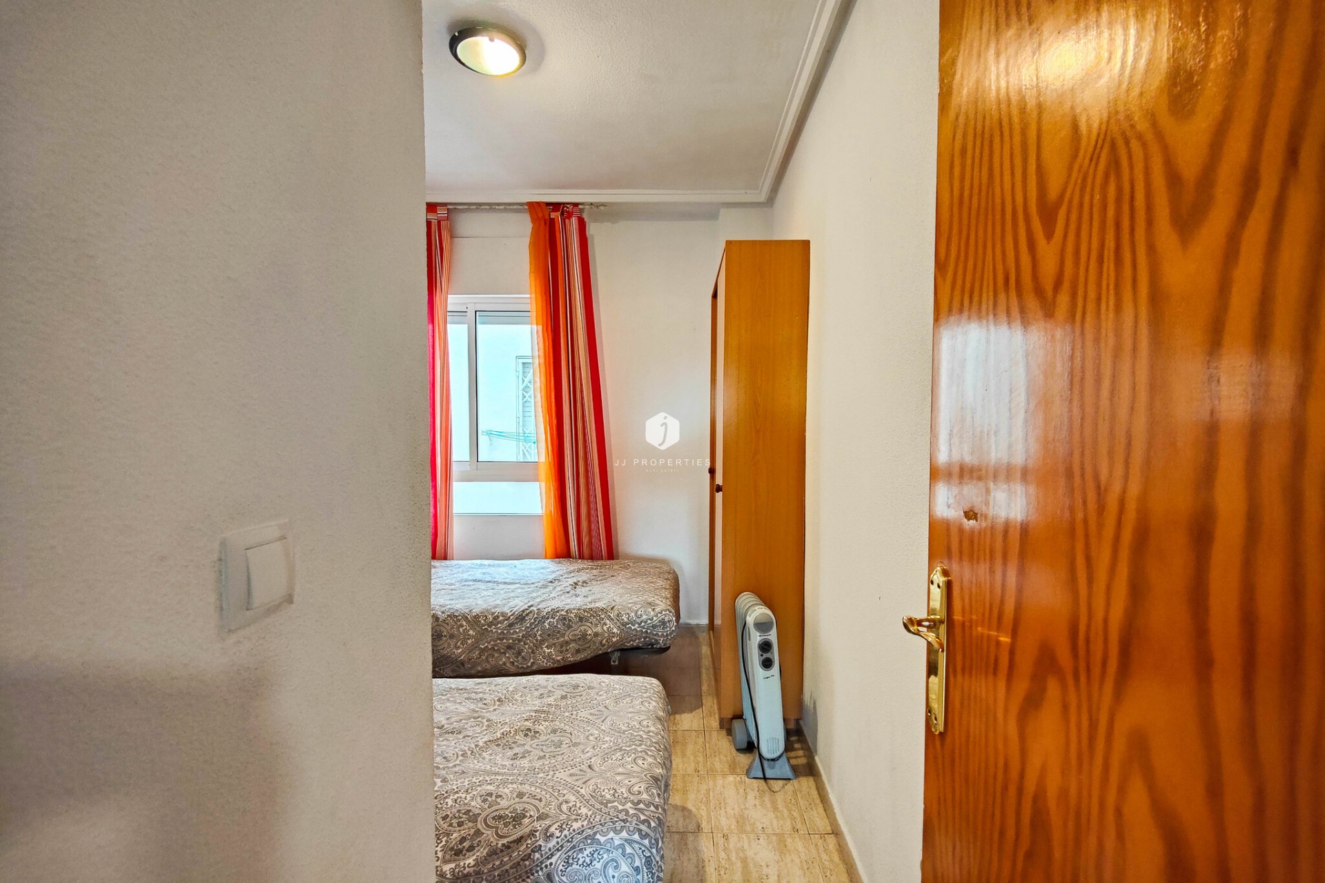 D'occasion - Appartement -
Torrevieja - Costa Blanca