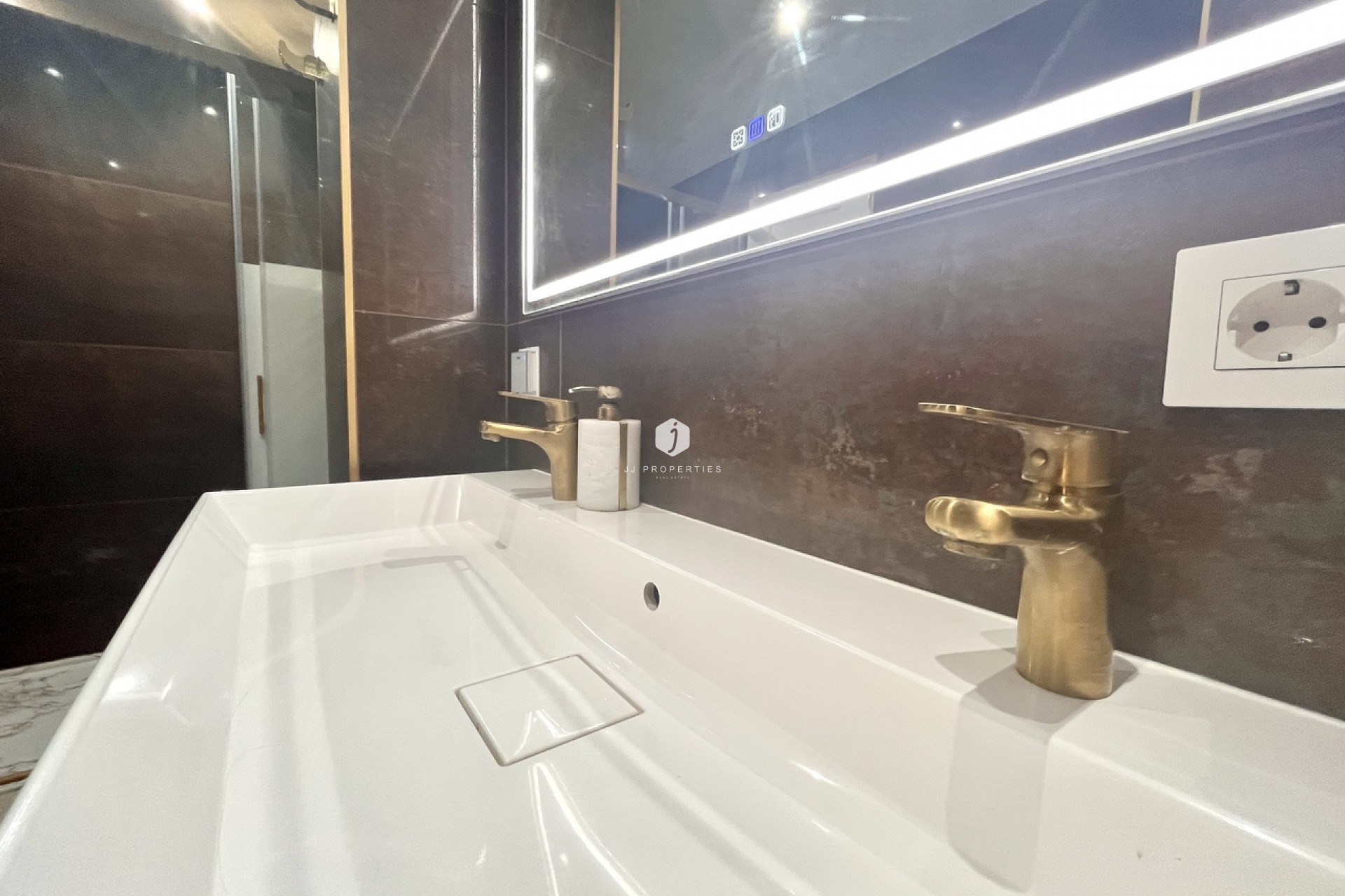 D'occasion - Appartement -
Torrevieja - Costa Blanca