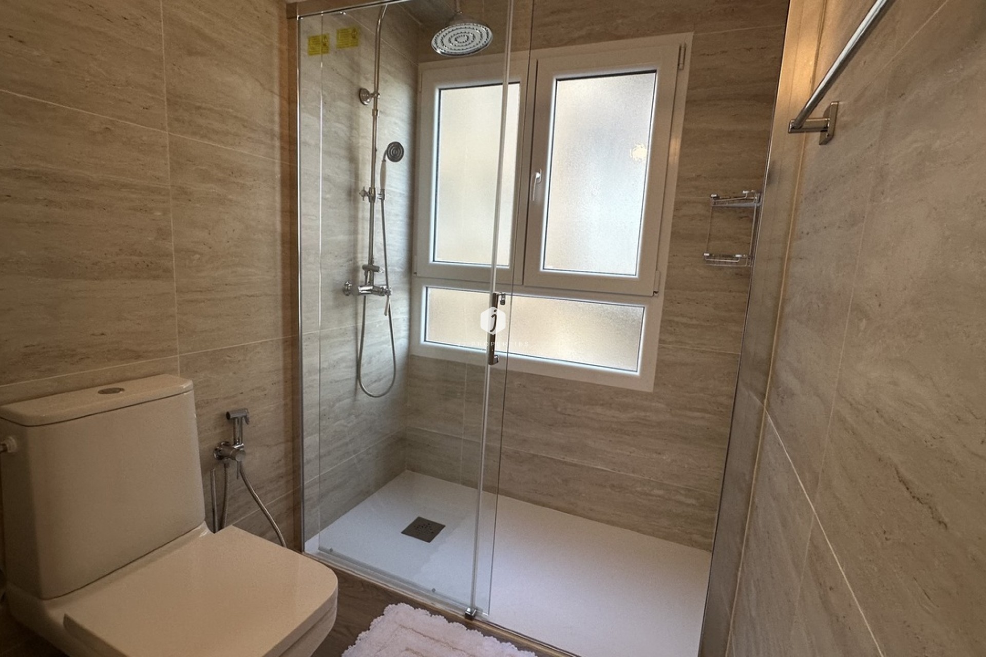 D'occasion - Appartement -
Torrevieja - Costa Blanca