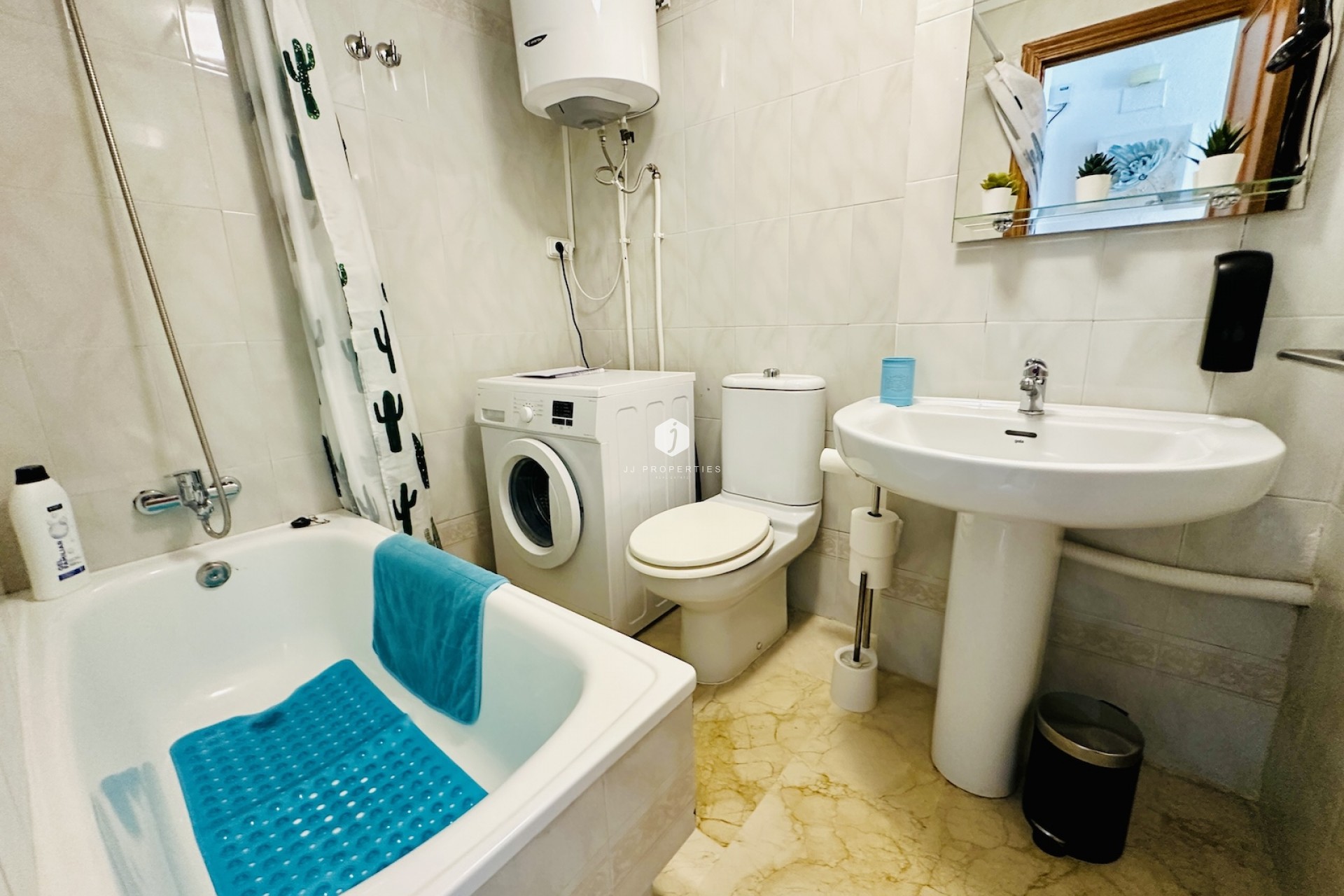 D'occasion - Appartement -
Torrevieja - Costa Blanca