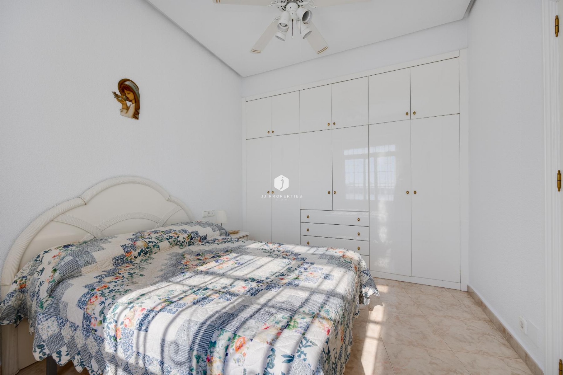 D'occasion - Appartement -
Torrevieja - Costa Blanca