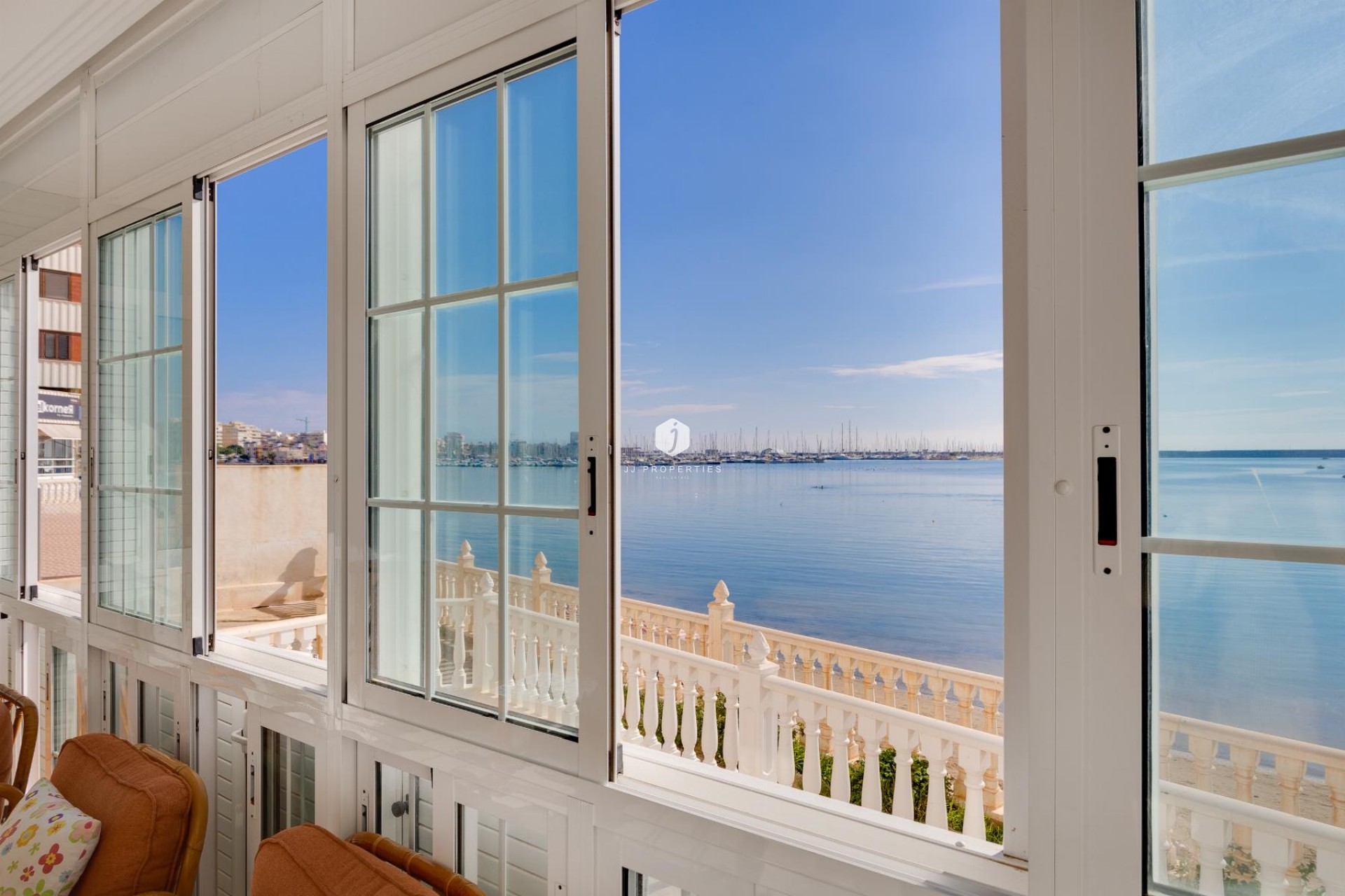 D'occasion - Appartement -
Torrevieja - Costa Blanca