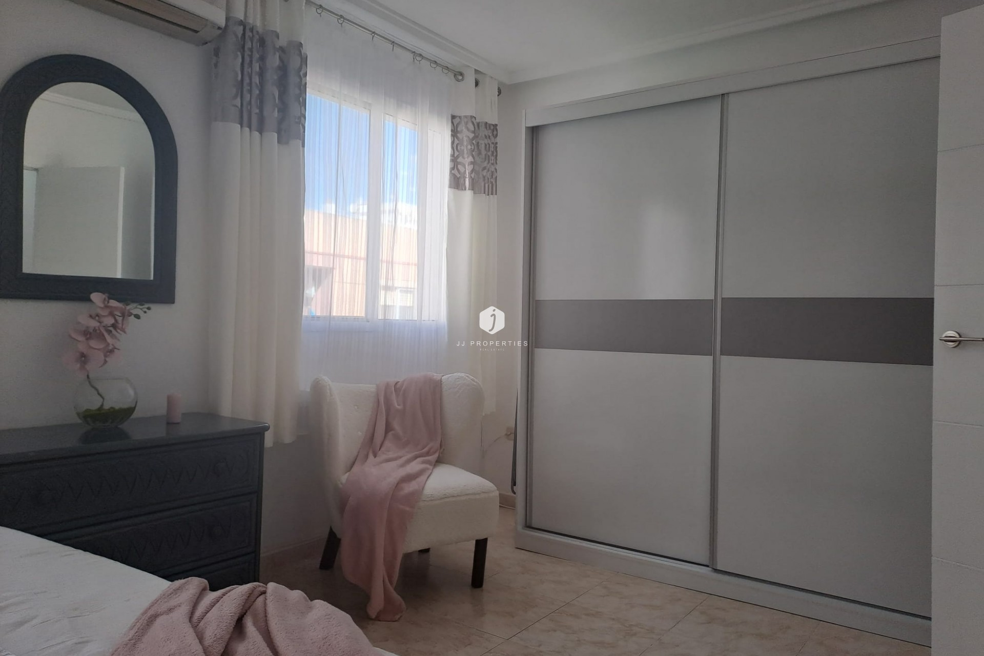 D'occasion - Appartement -
Torrevieja - Costa Blanca
