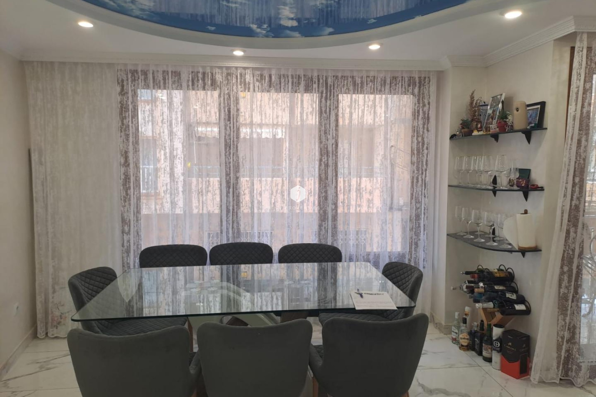 D'occasion - Appartement -
Torrevieja - Costa Blanca