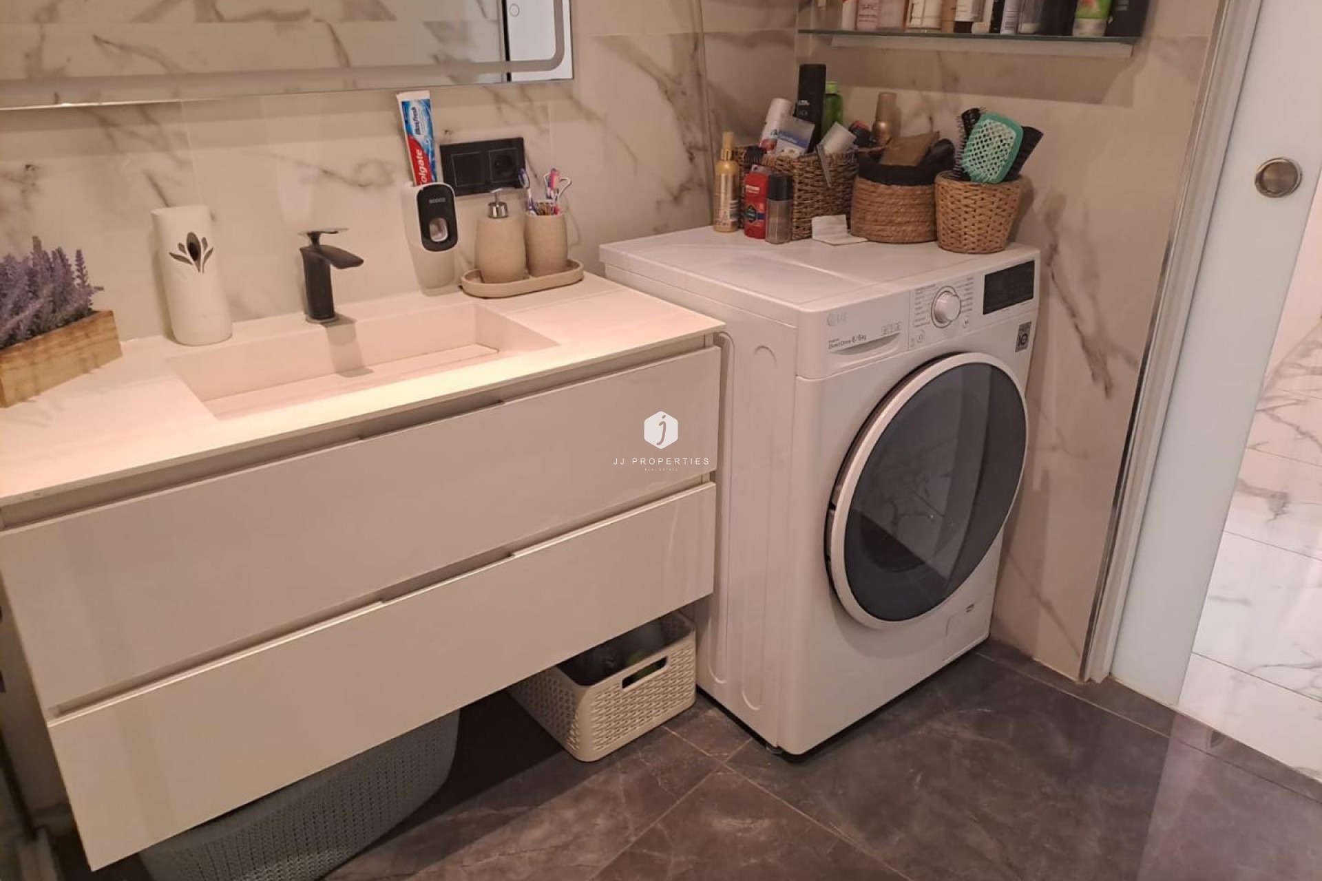 D'occasion - Appartement -
Torrevieja - Costa Blanca