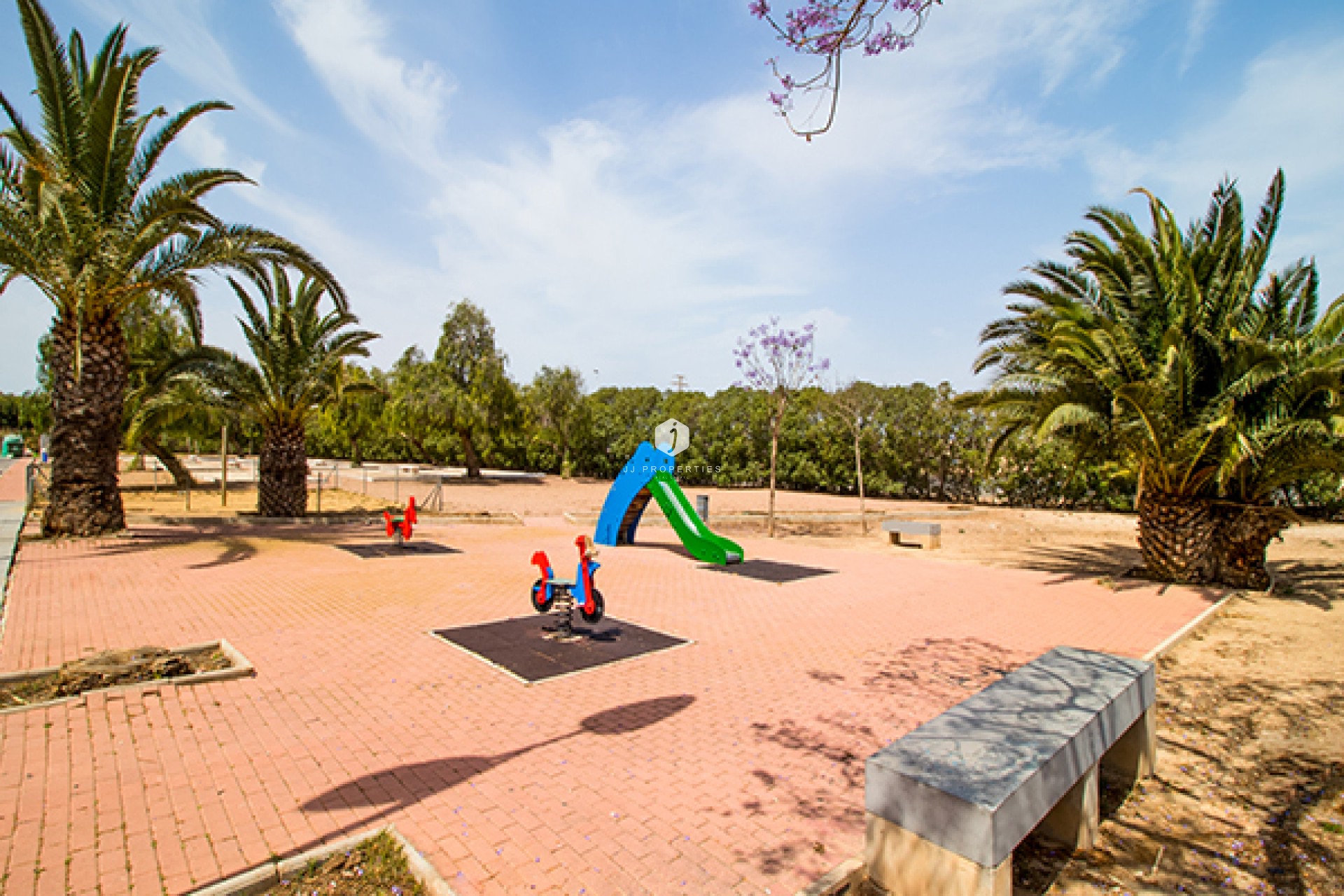 D'occasion - Appartement -
Torrevieja - Costa Blanca