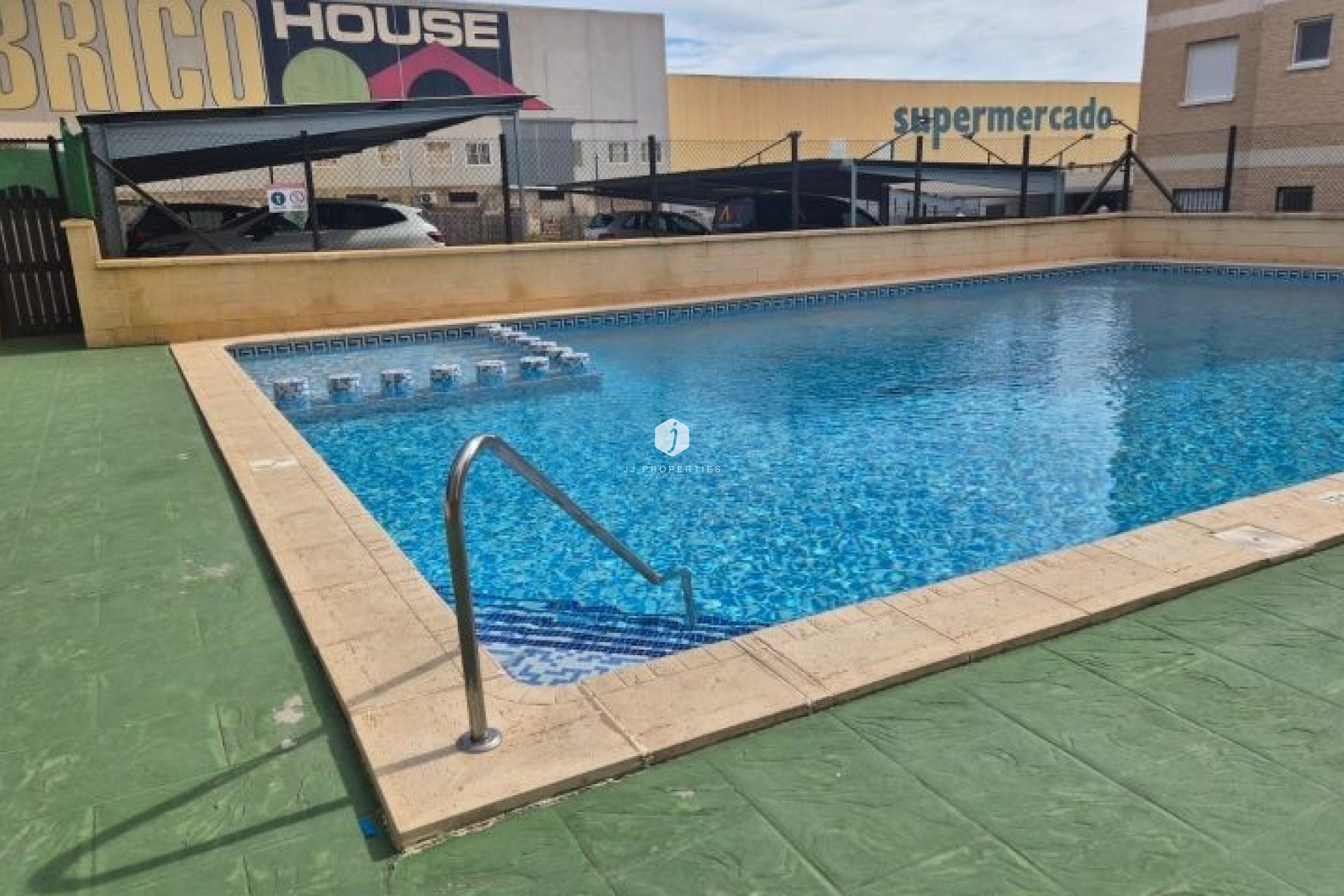 D'occasion - Appartement -
Torrevieja - Costa Blanca