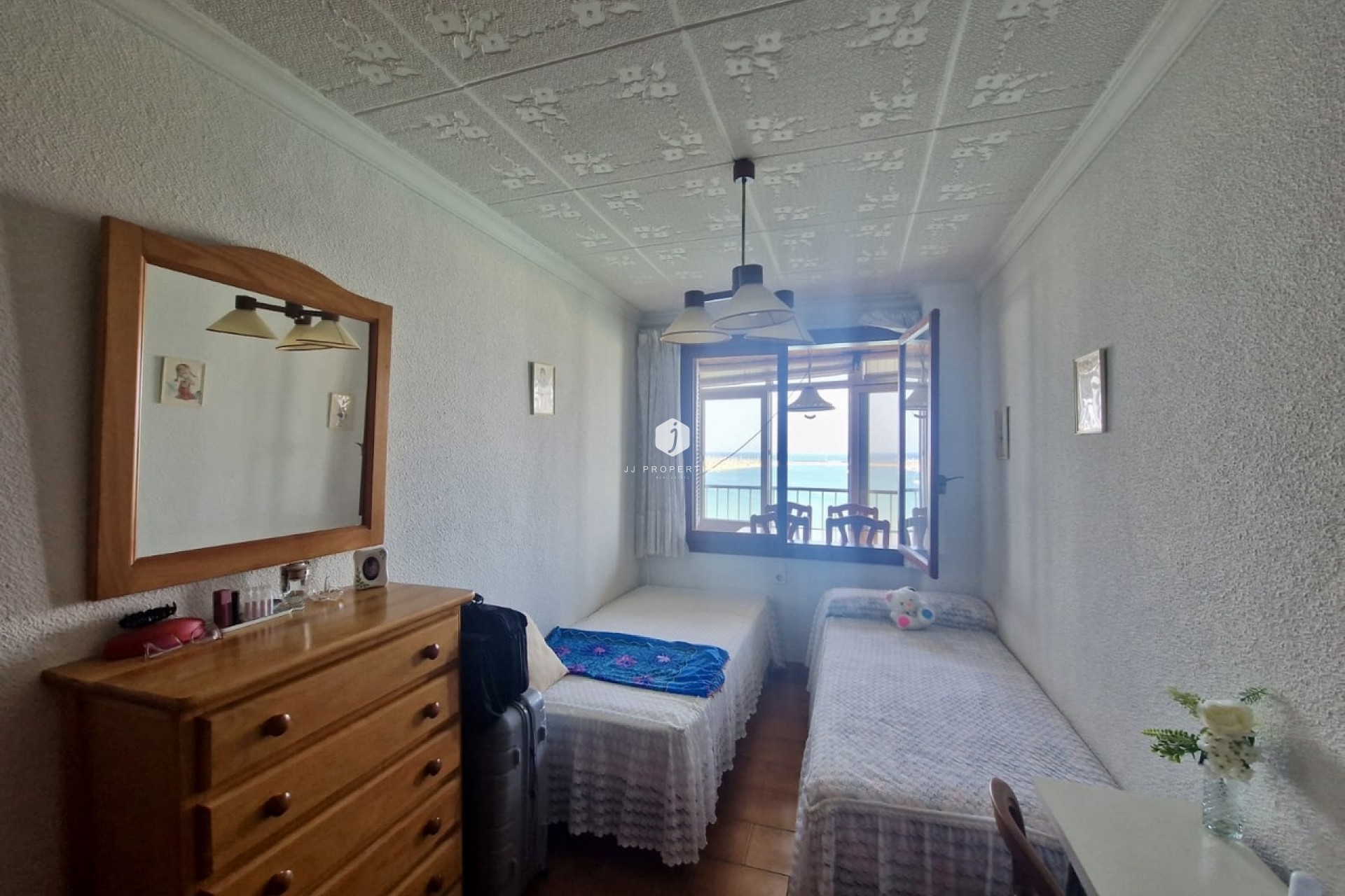 D'occasion - Appartement -
Torrevieja - Costa Blanca