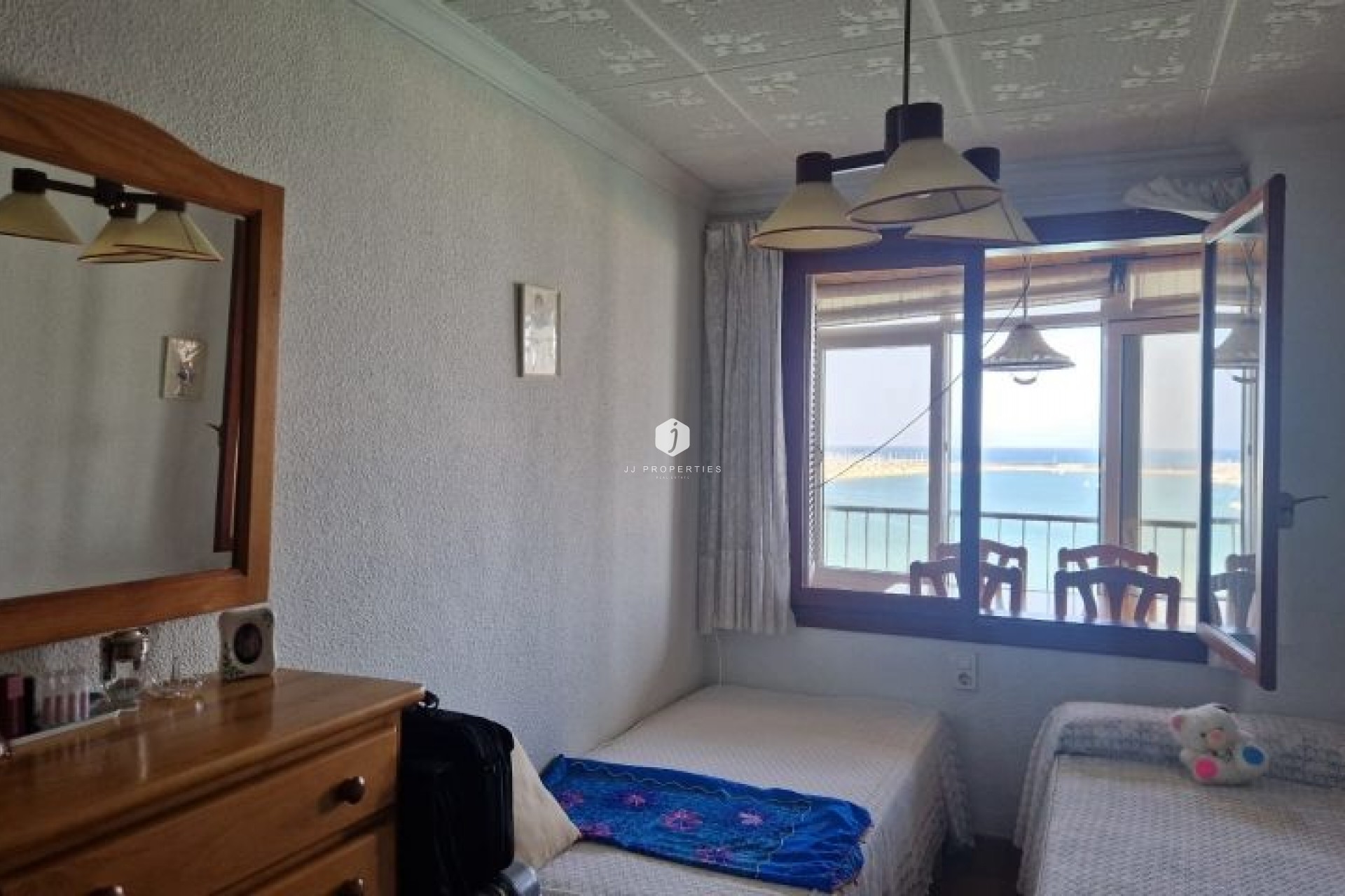 D'occasion - Appartement -
Torrevieja - Costa Blanca