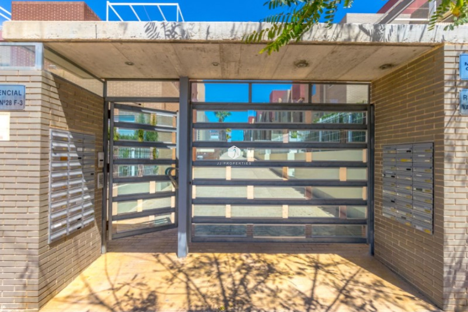 D'occasion - Appartement -
Torrevieja - Costa Blanca