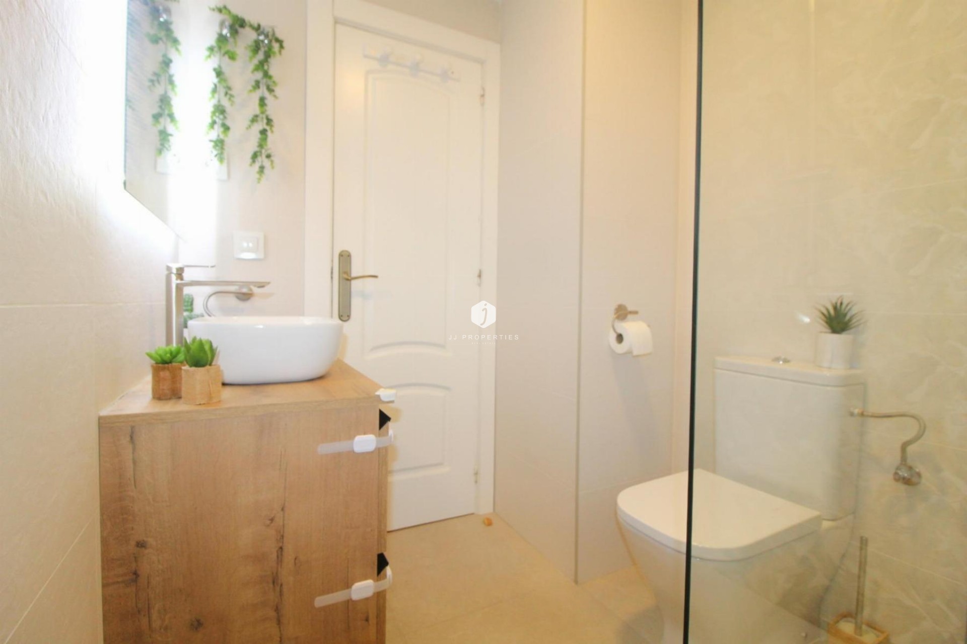 D'occasion - Appartement -
Torrevieja - Costa Blanca