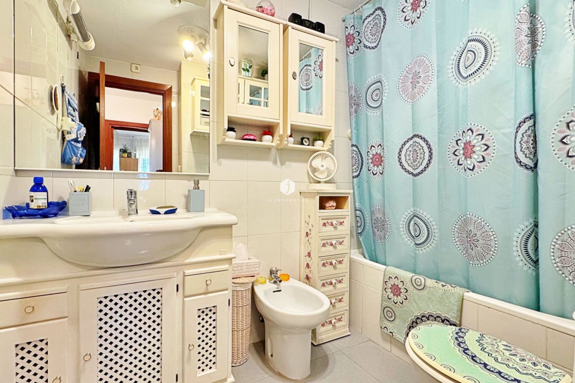 D'occasion - Appartement -
Torrevieja - Costa Blanca