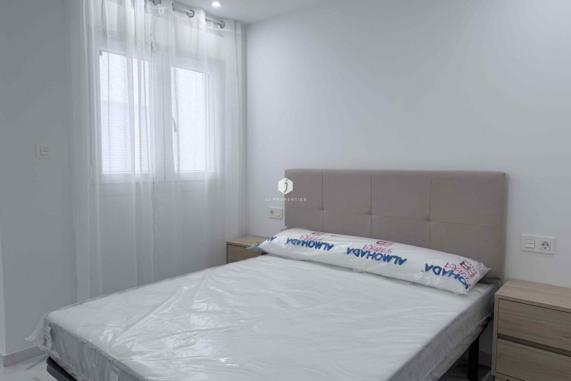 D'occasion - Appartement -
Torrevieja - Costa Blanca