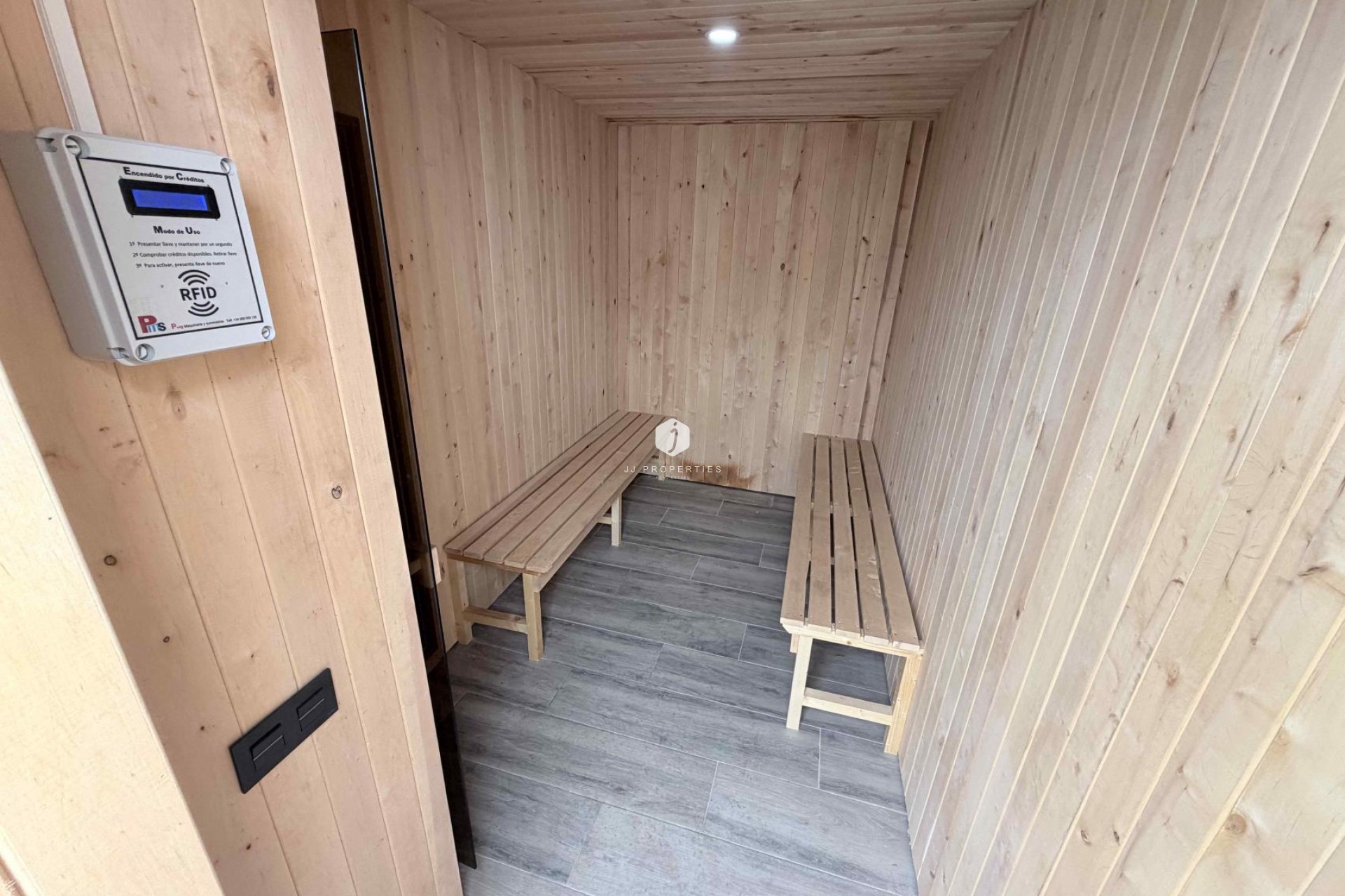 D'occasion - Appartement -
Torrevieja - Costa Blanca