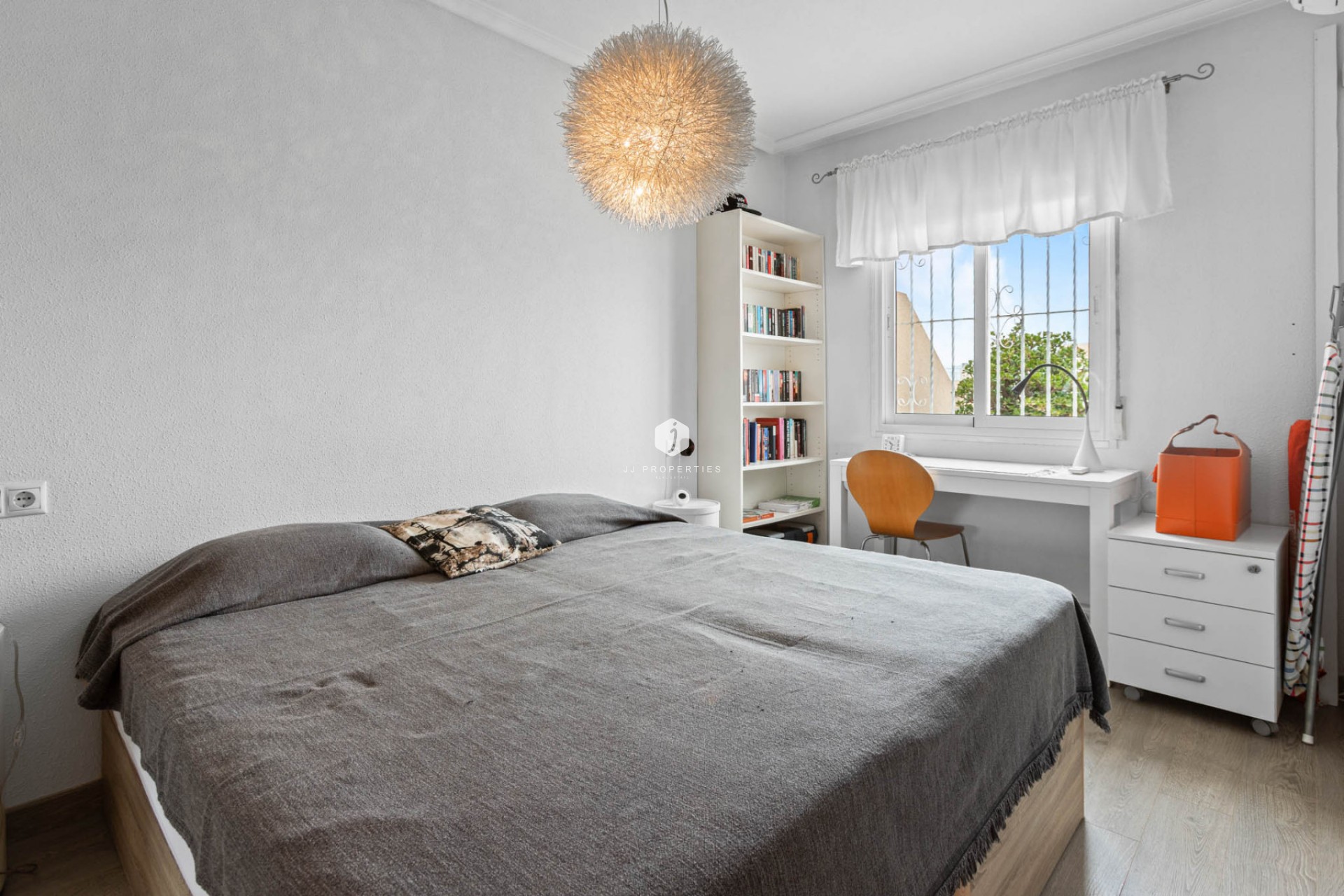 D'occasion - Appartement -
Torrevieja - Costa Blanca