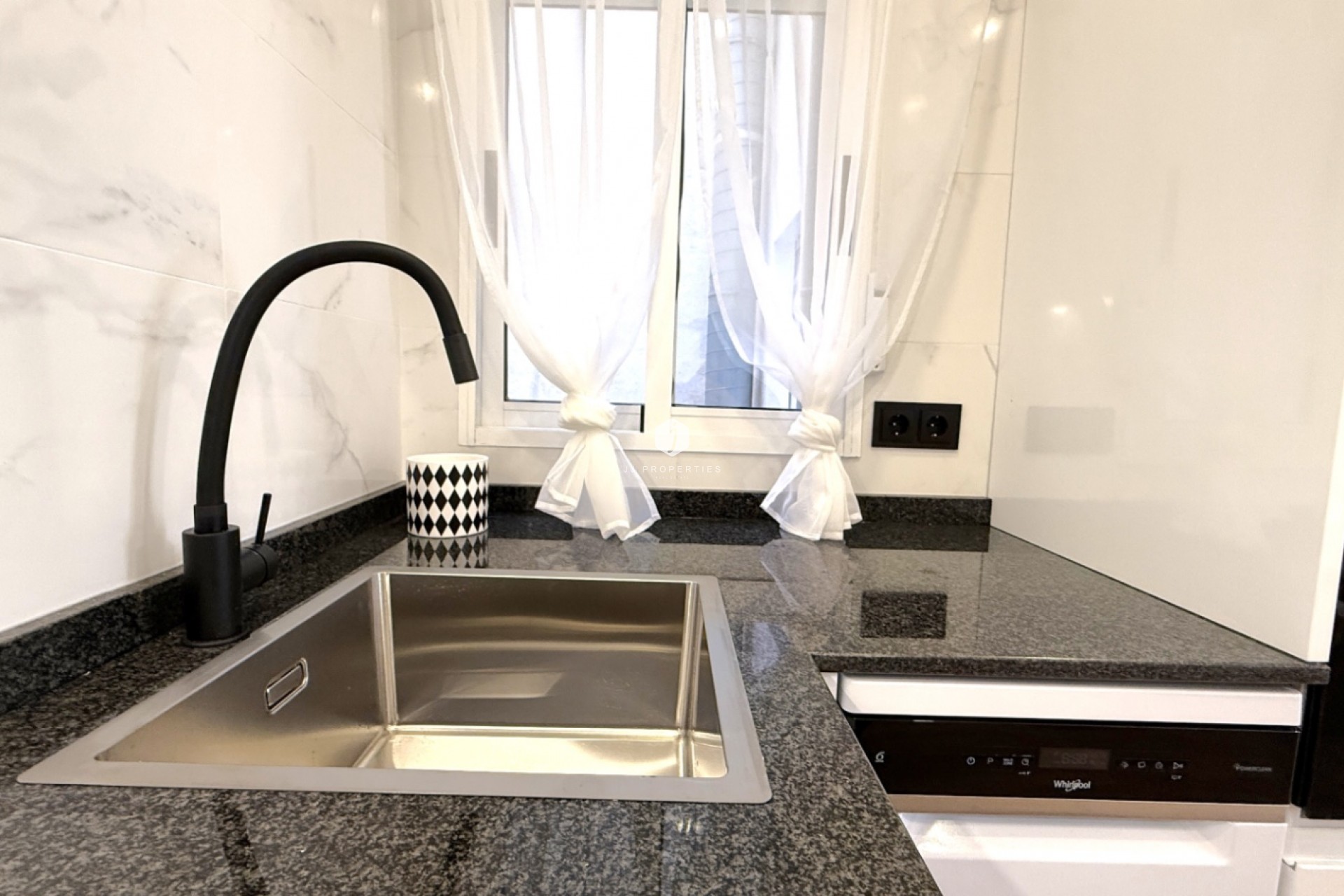 D'occasion - Appartement -
Torrevieja - Costa Blanca