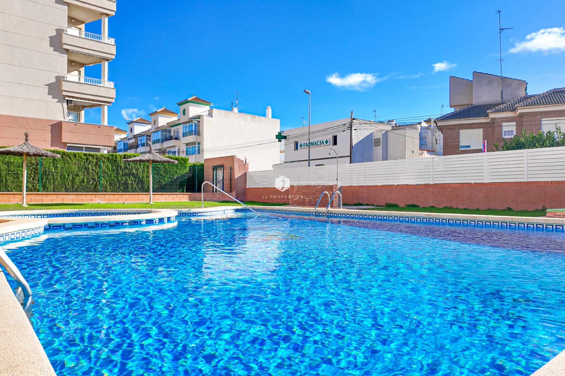 D'occasion - Appartement -
Torrevieja - Costa Blanca